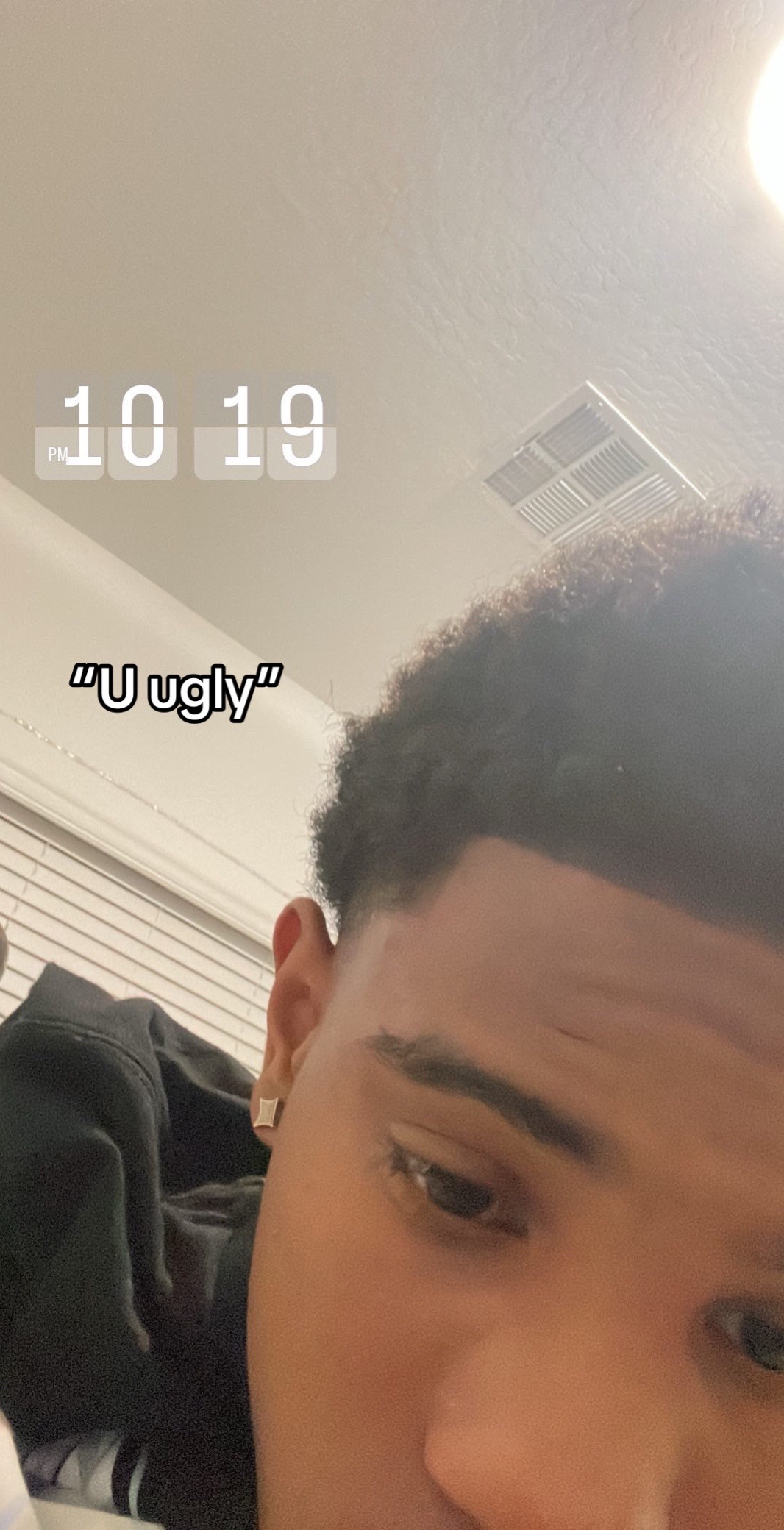@️
