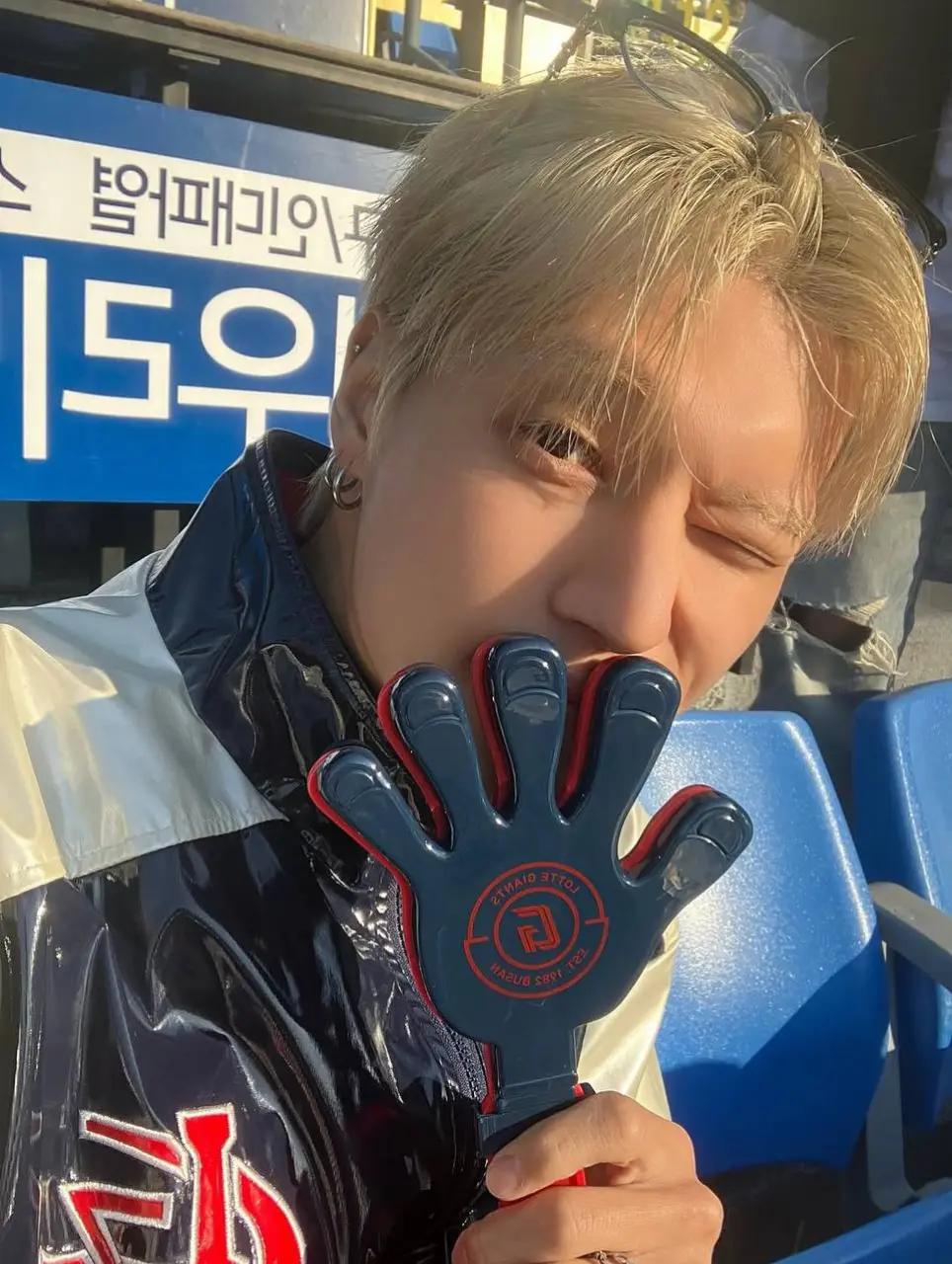 @your favorite wooyoung stan😘
