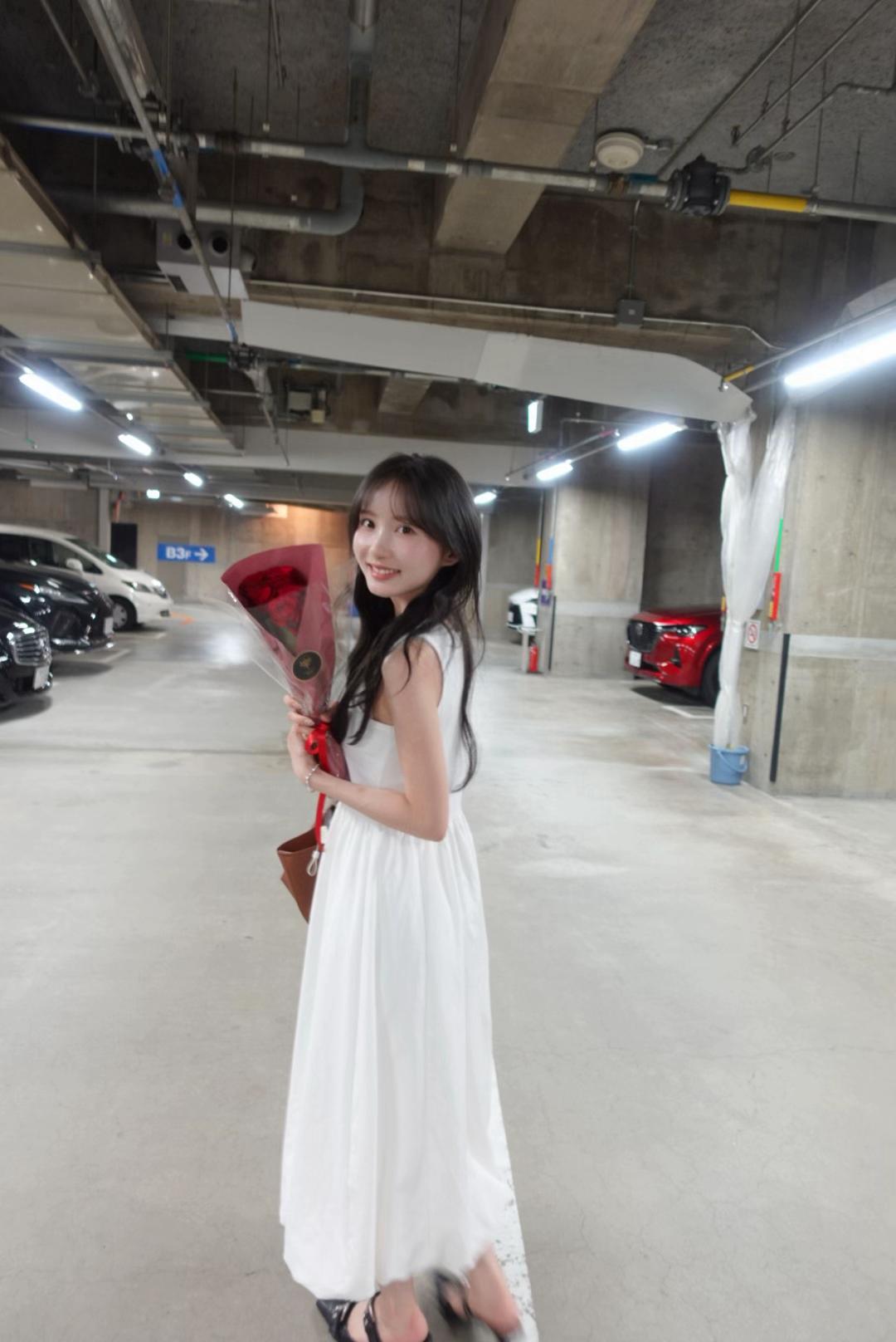 @りん
