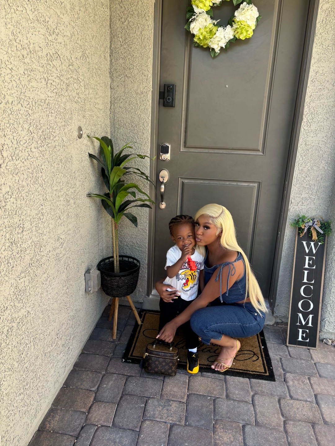 @Taniya Rae | SAHM 💇🏽&zwj;♀️🤱🏽