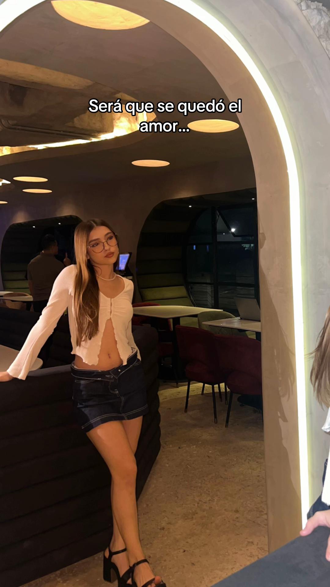 @blondiee__