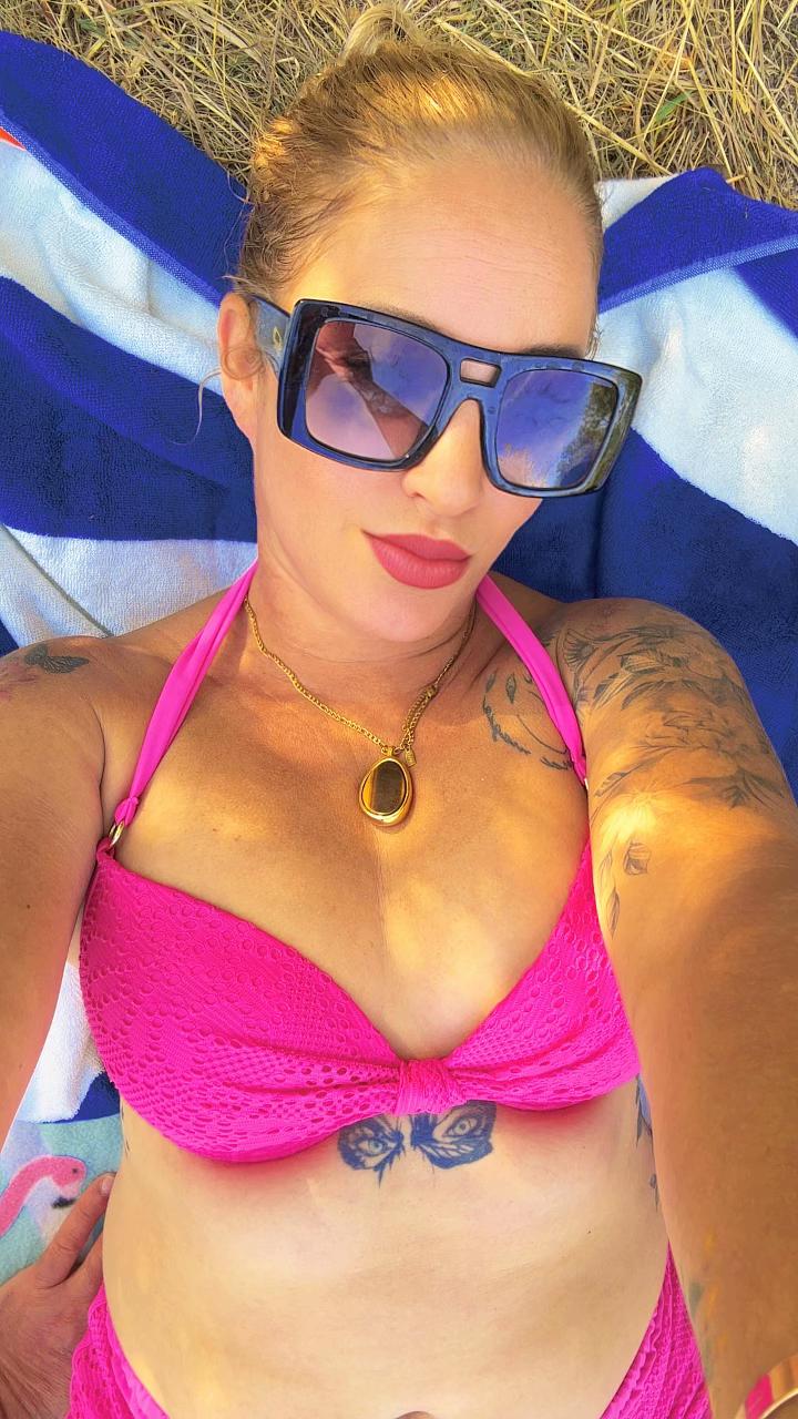 @lunalatina28