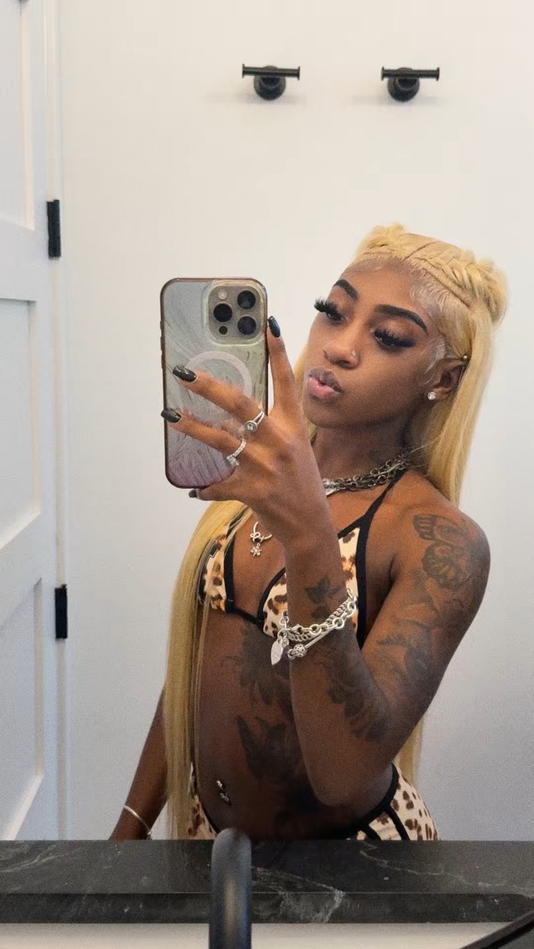 @Niah😻!