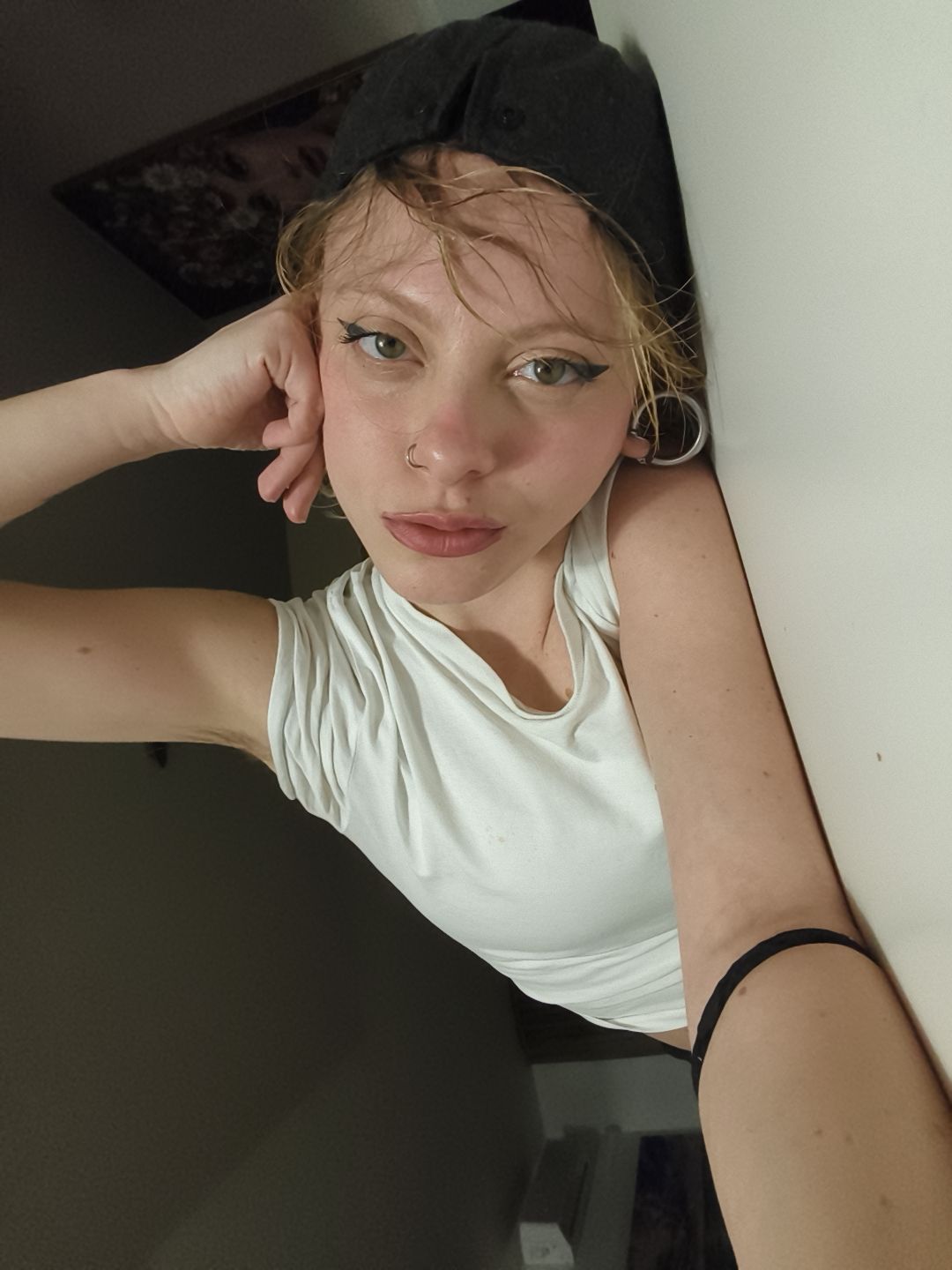 @roryy