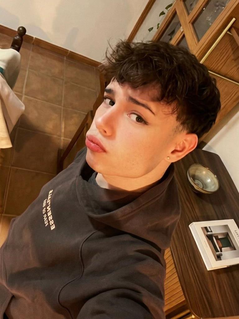 @𝑀𝑎𝑥i𝑖 coronel🦁