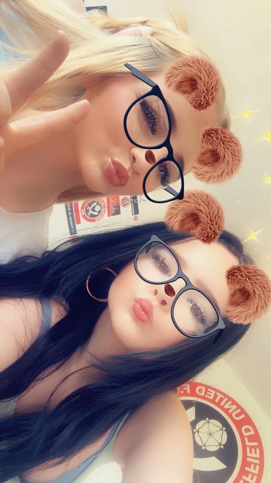 @𝐜𝐡𝐥𝐨𝐞🫶🏻