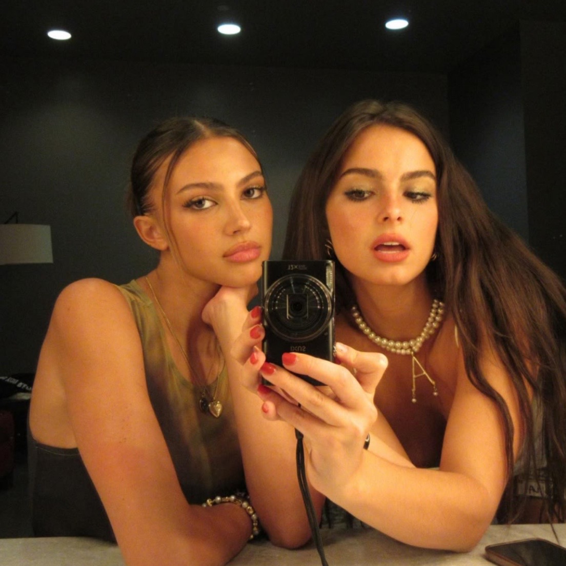 @Kat Deme fp 𝜗𝜚