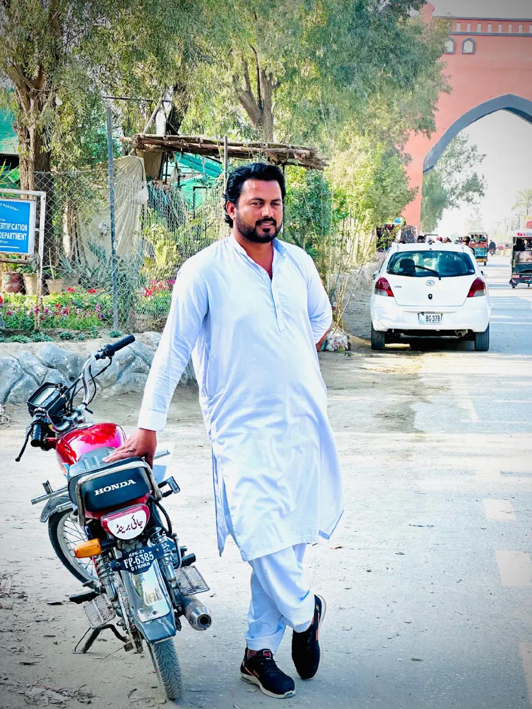 @shiazad khan
