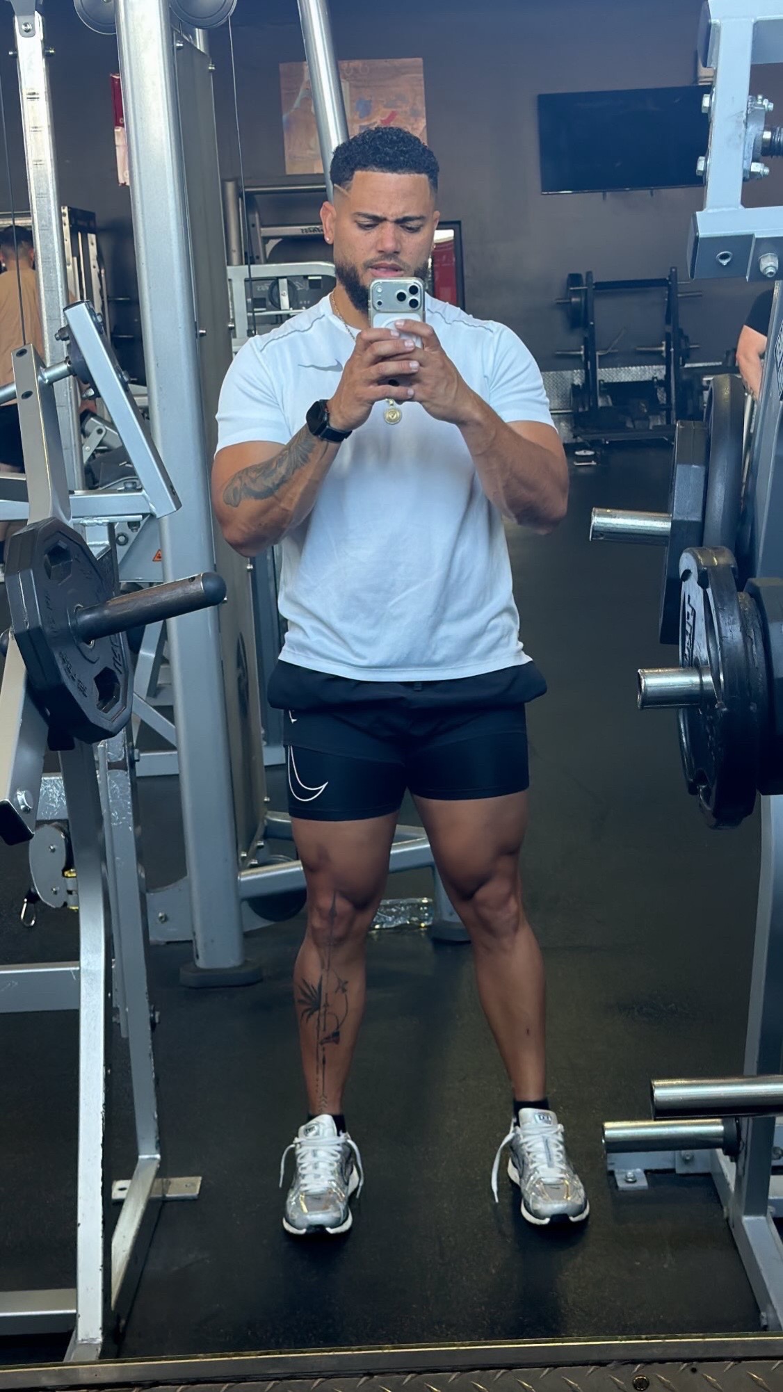 @_yurbaez