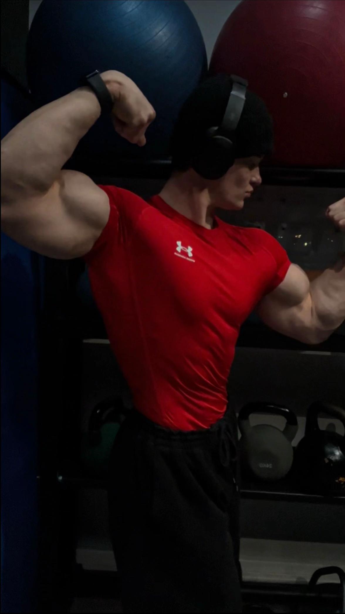 @Thefitnessnerd