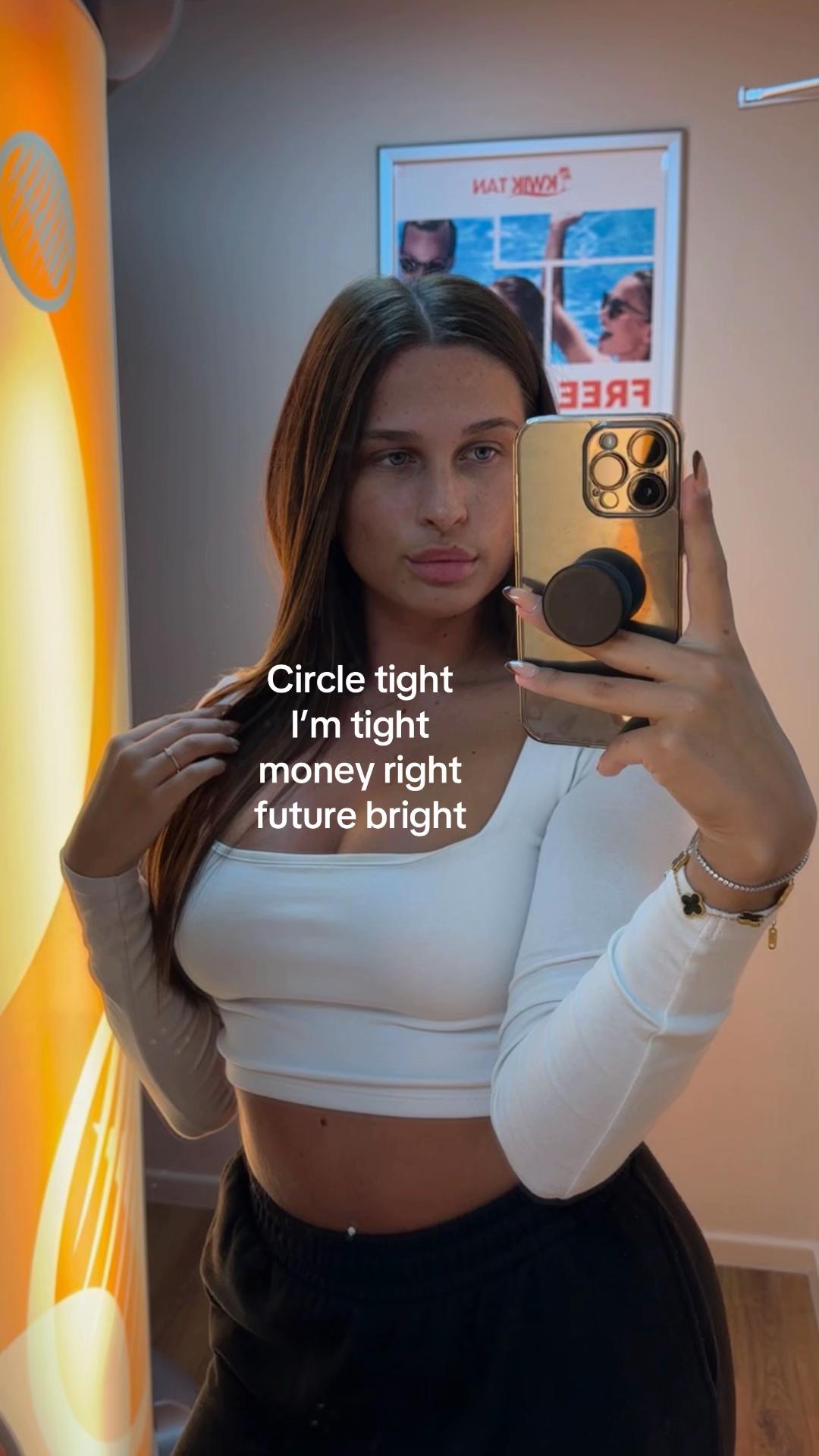 @oliviawazowxx