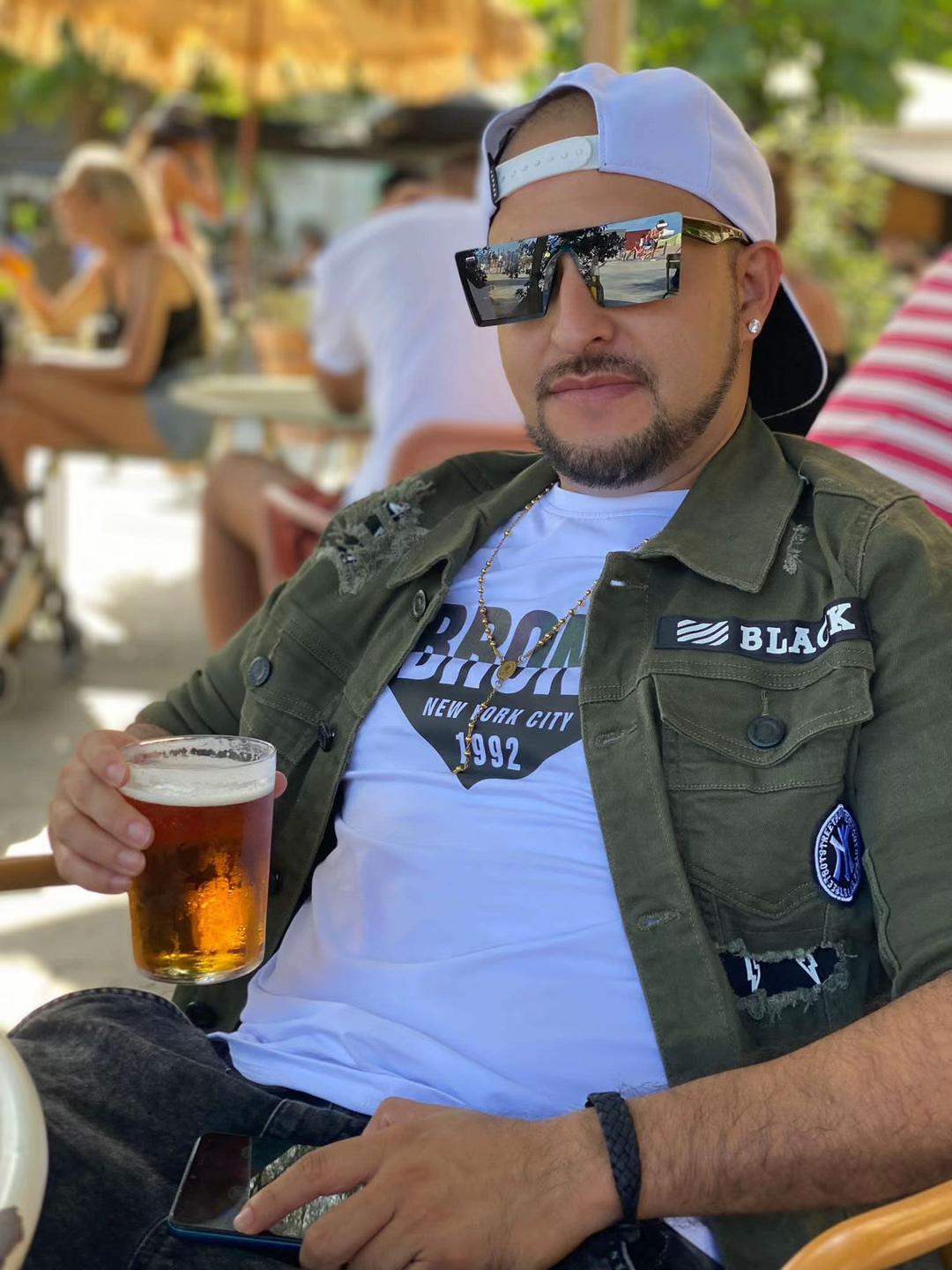 @Bar -tolito🤴🏻