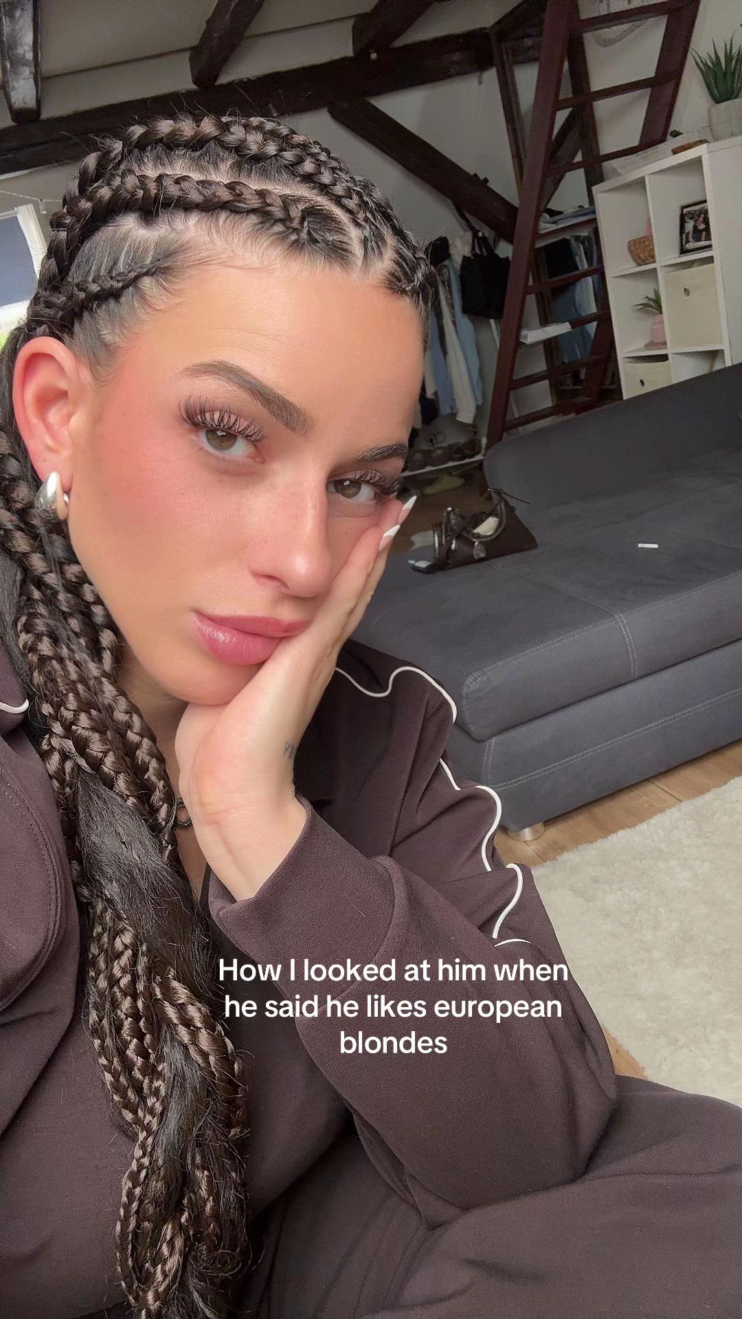 @Mel
