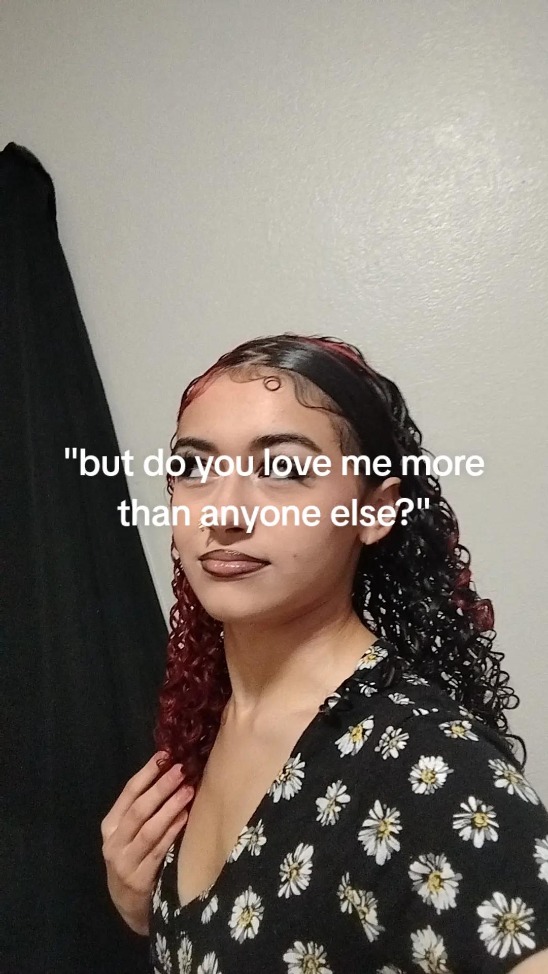 @⊰V⊱
