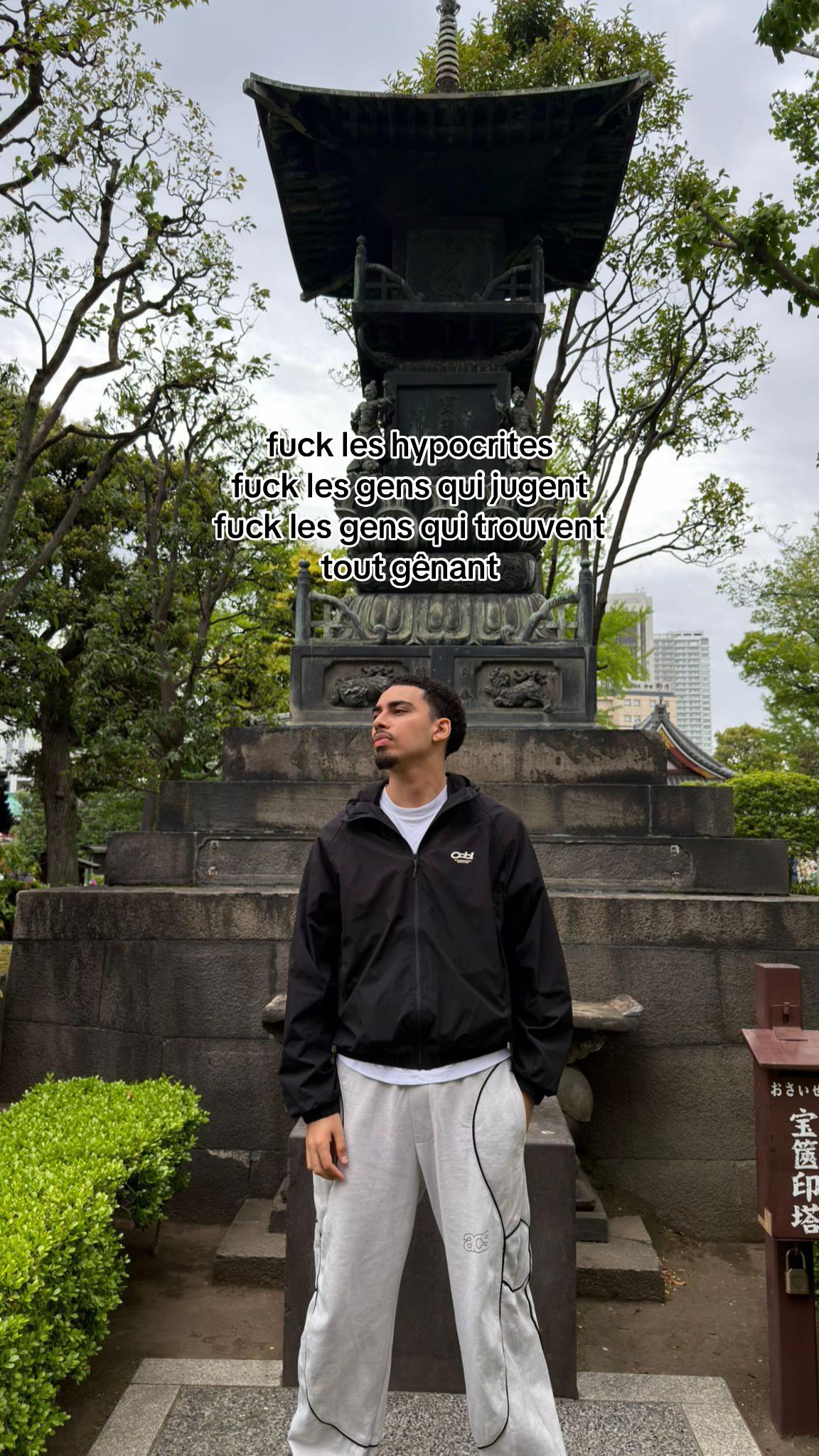 @YouYou