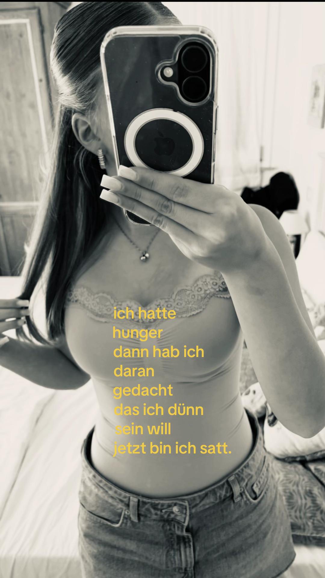 @๐ณ๐๐๐๐_๐๐๐