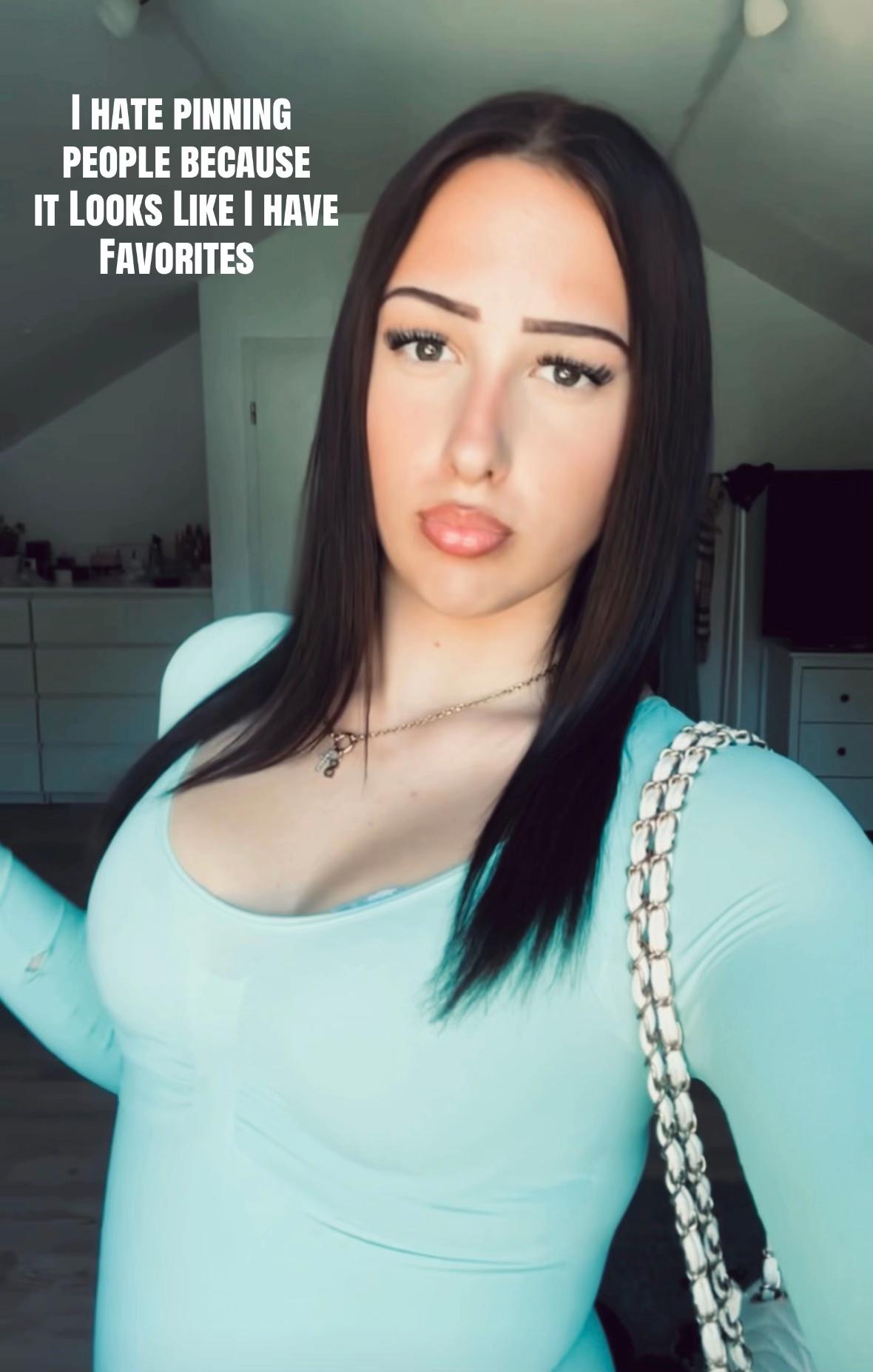 @𝐒𝐎𝐏𝐇𝐈𝐀