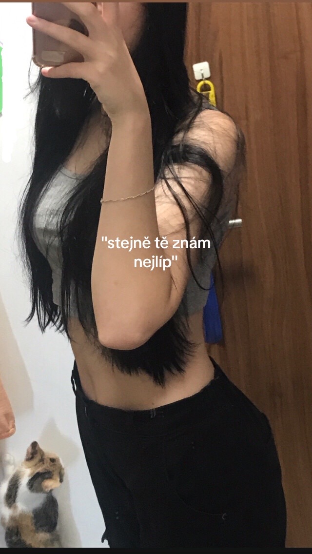 @🤷🏻&zwj;♀️