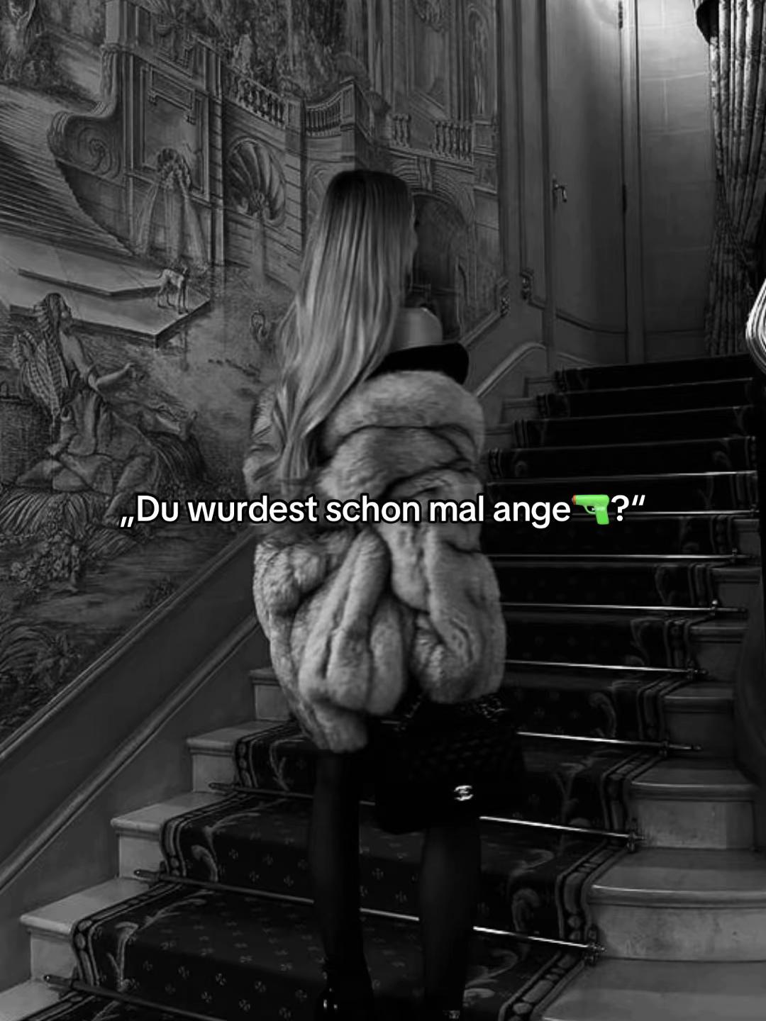 @LibraUndercover