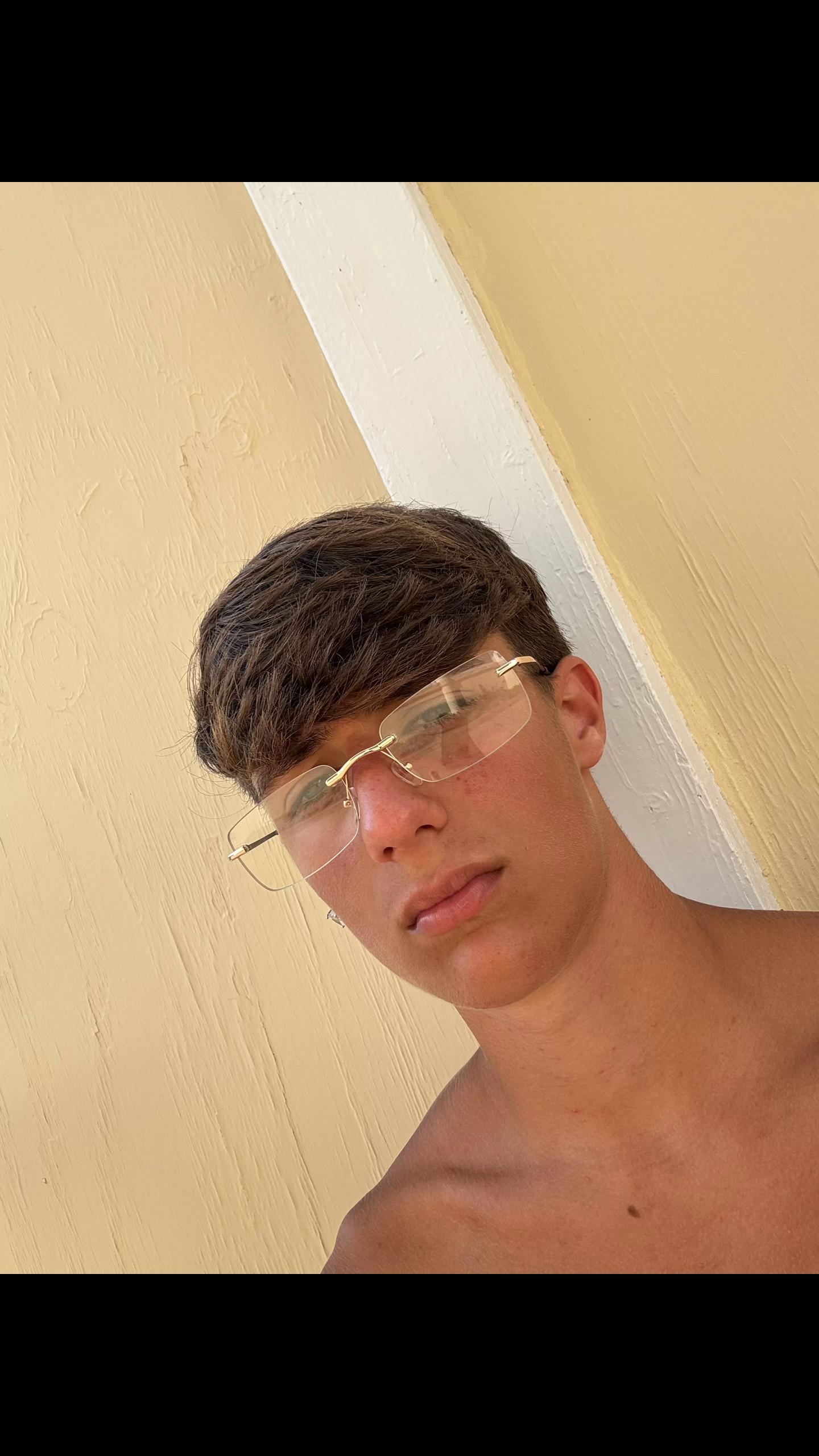 @_.christiann_00