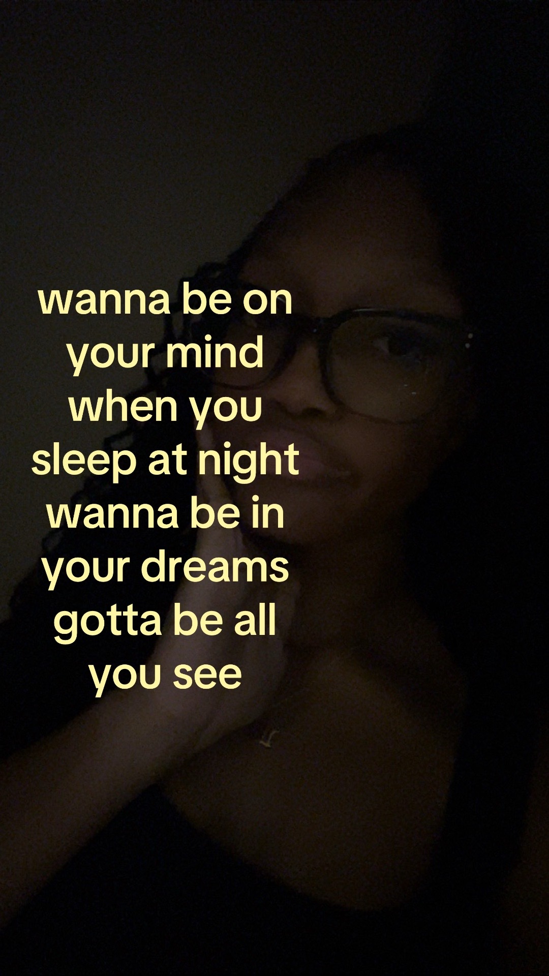 @livelaughllovemari