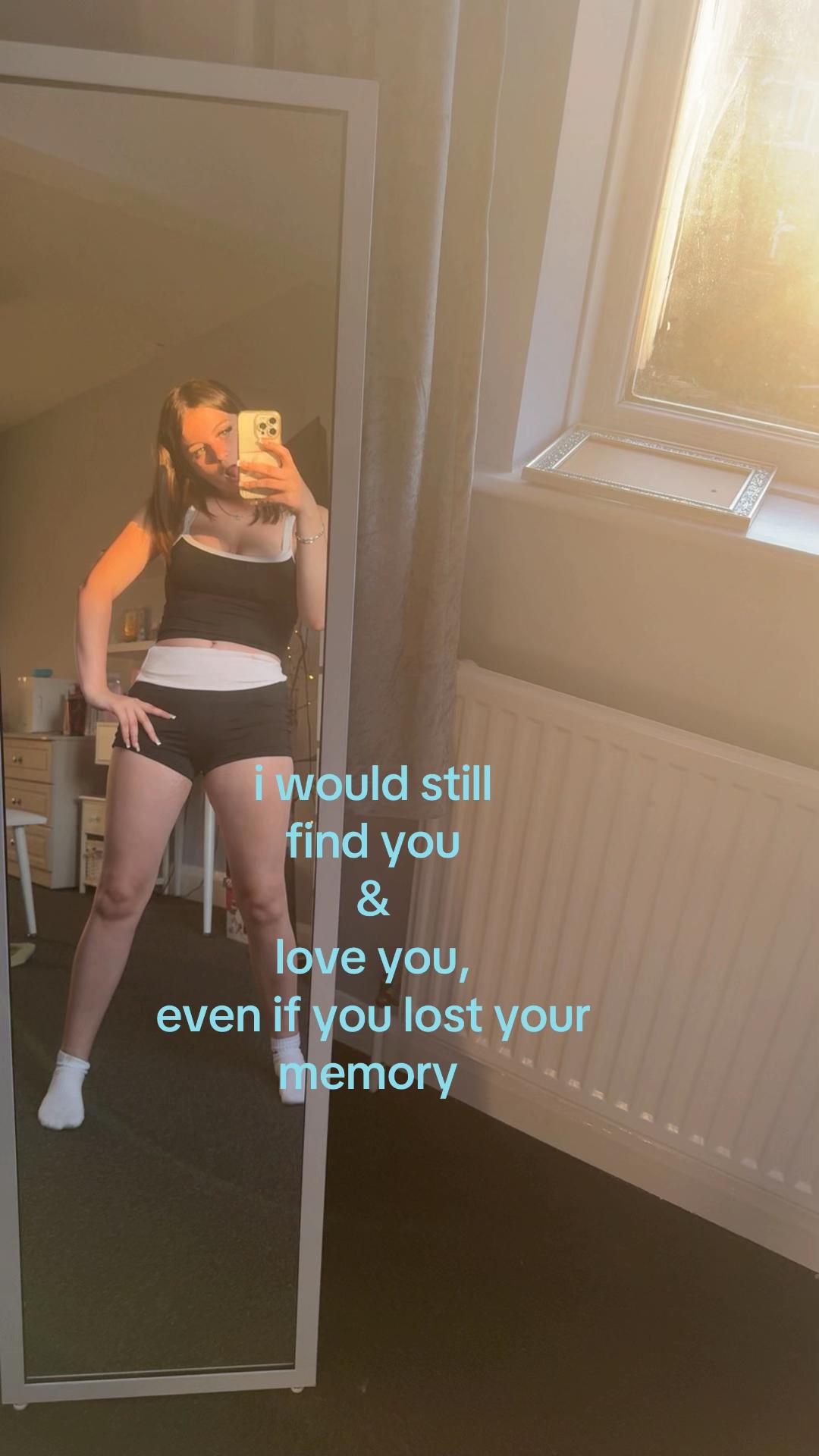 @𝓈𝑜𝓅𝒽𝒾𝑒🍒
