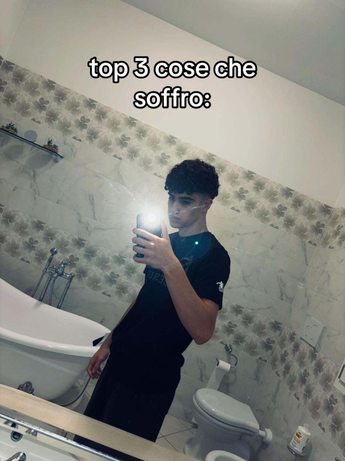 @AstroKiro