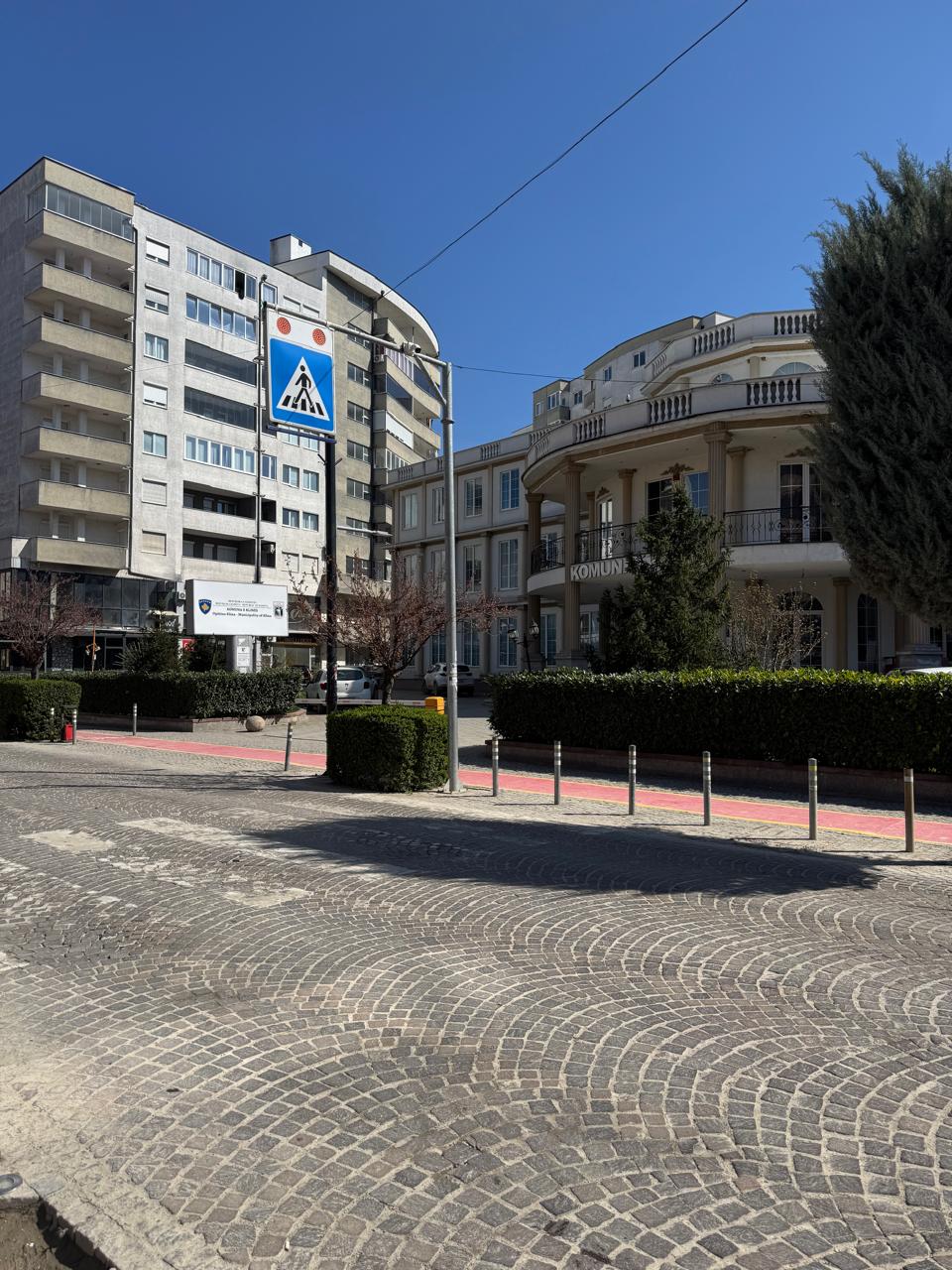 @Drini TV - Klin&euml;