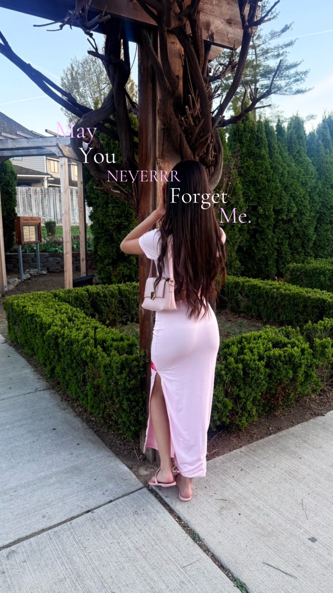 @𝓐𝓷𝓪𝓱𝔂❤︎