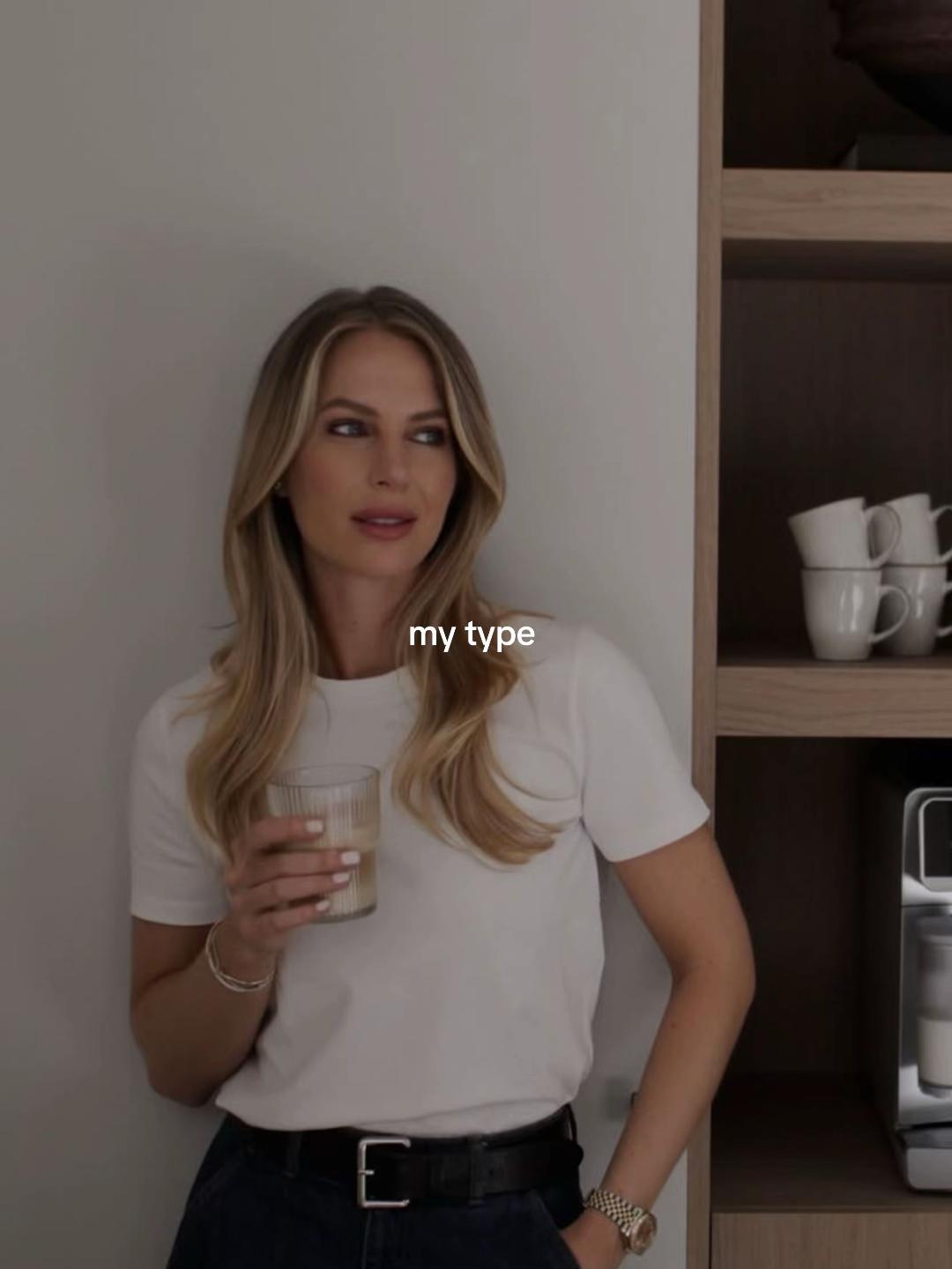 @𝒥