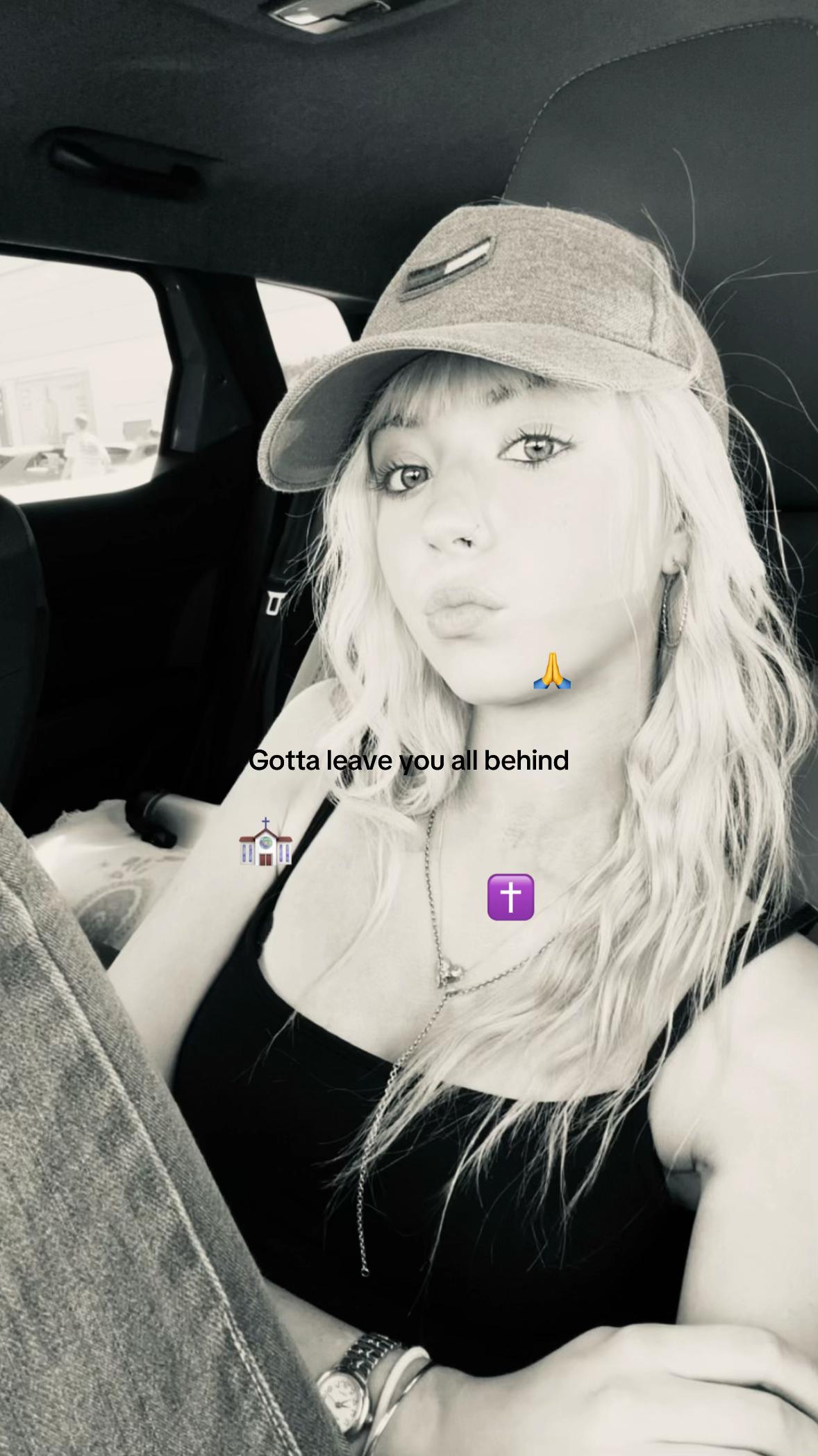 @🦄