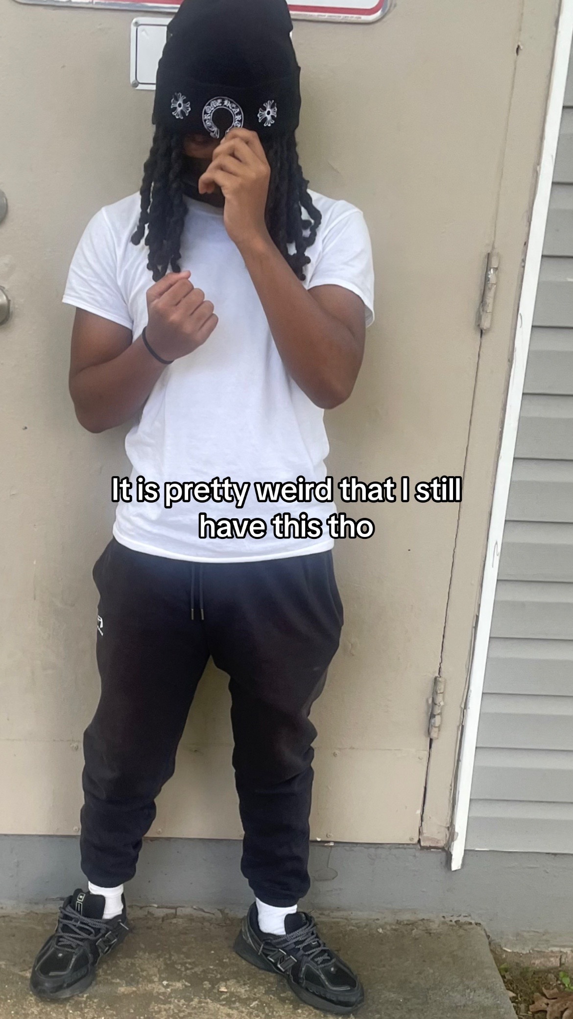 @i love pretty females