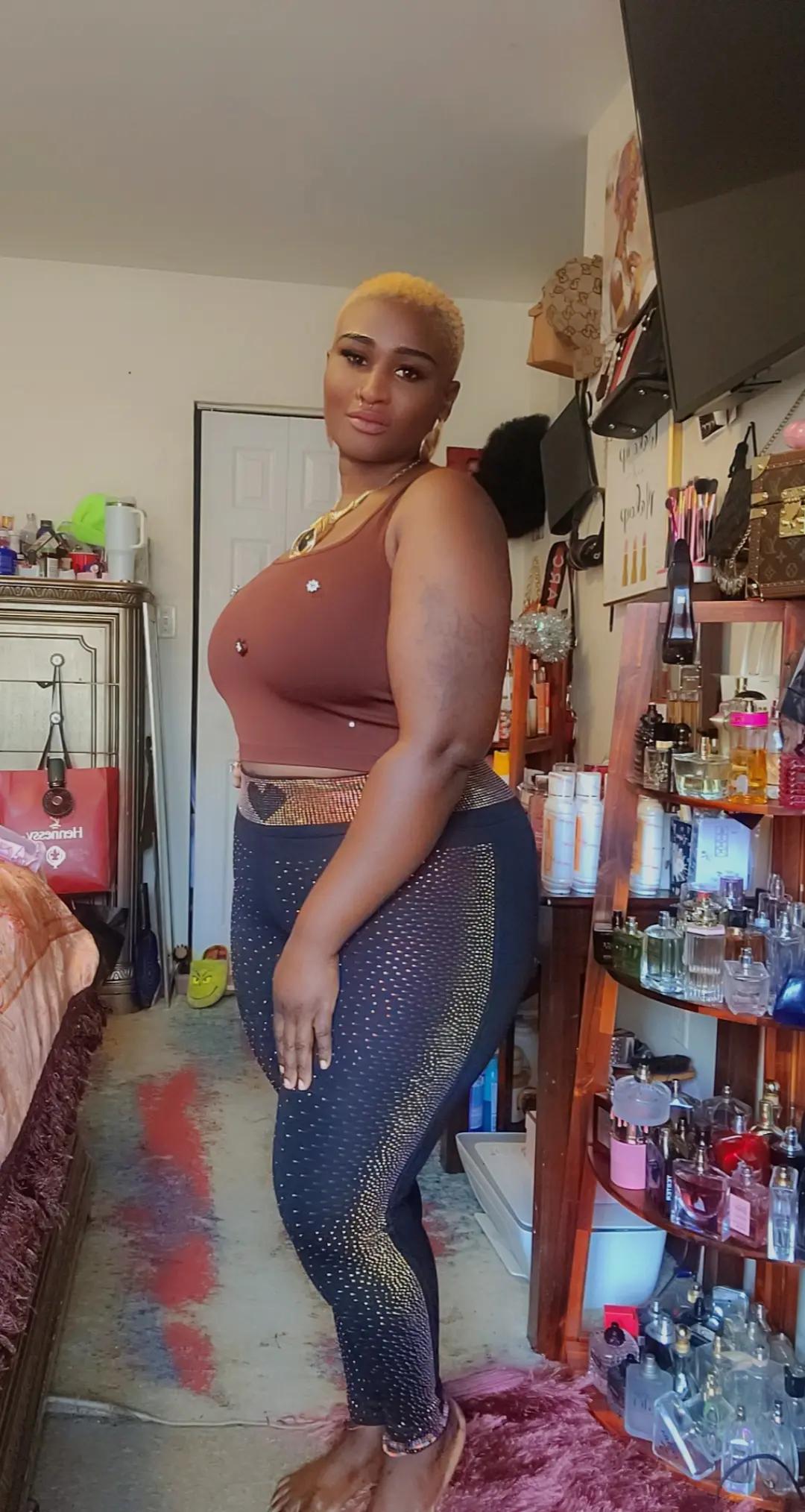@AuntyClau