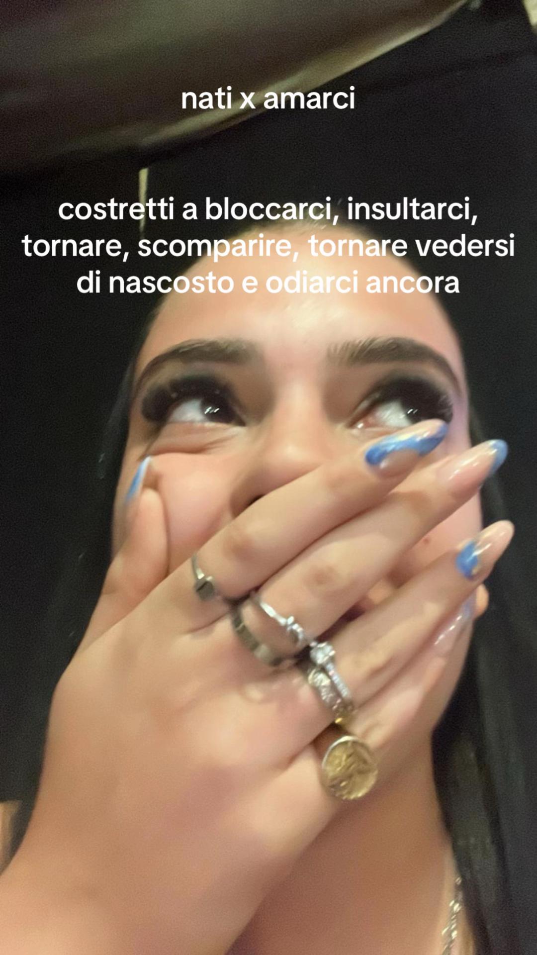 @𝑬