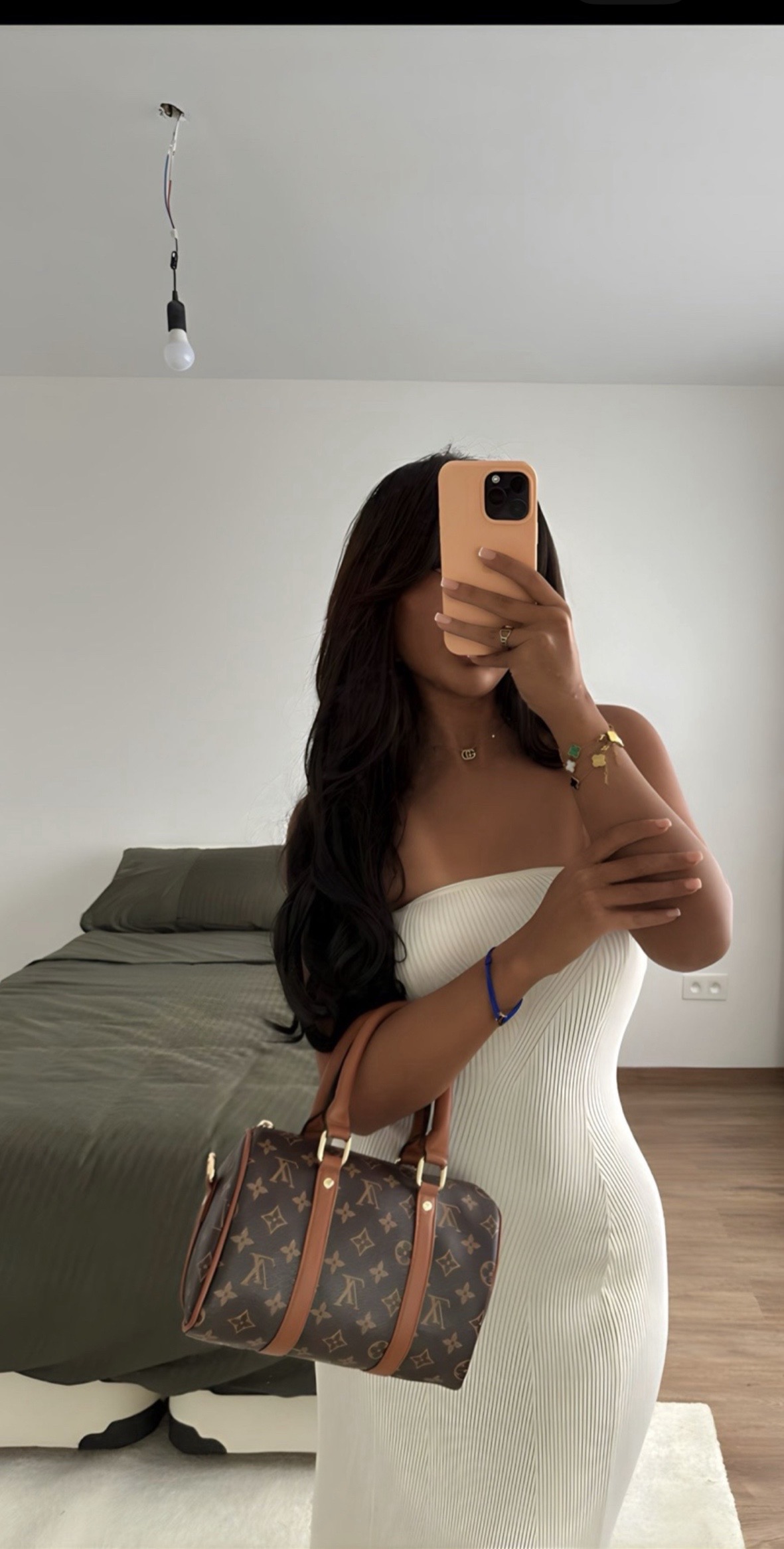 @eseniniaa
