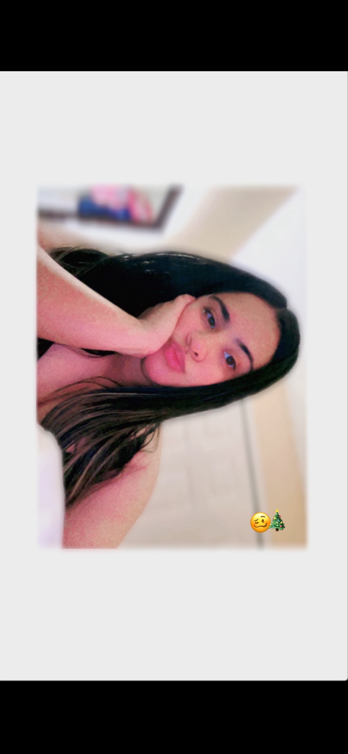 @karly_castro🏝️