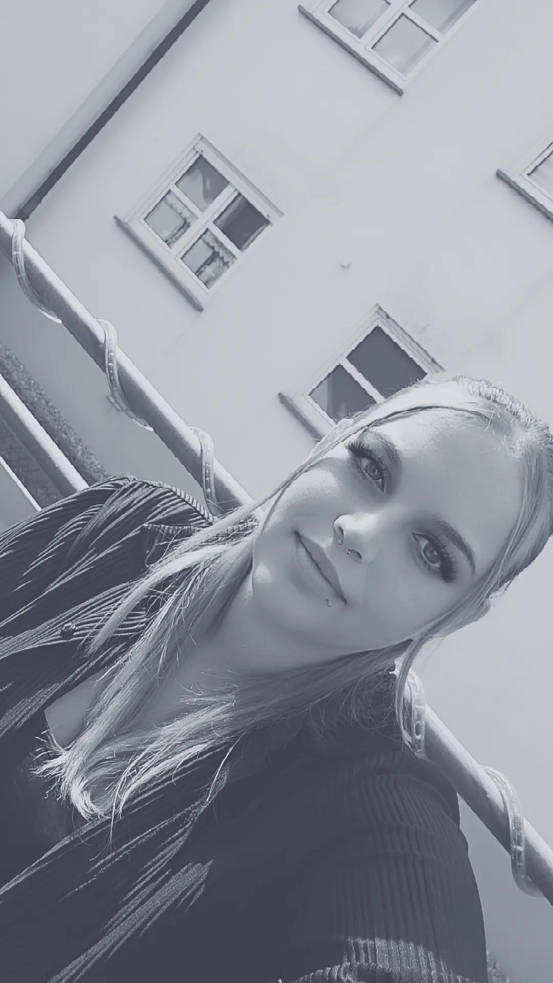 @AplusJ18