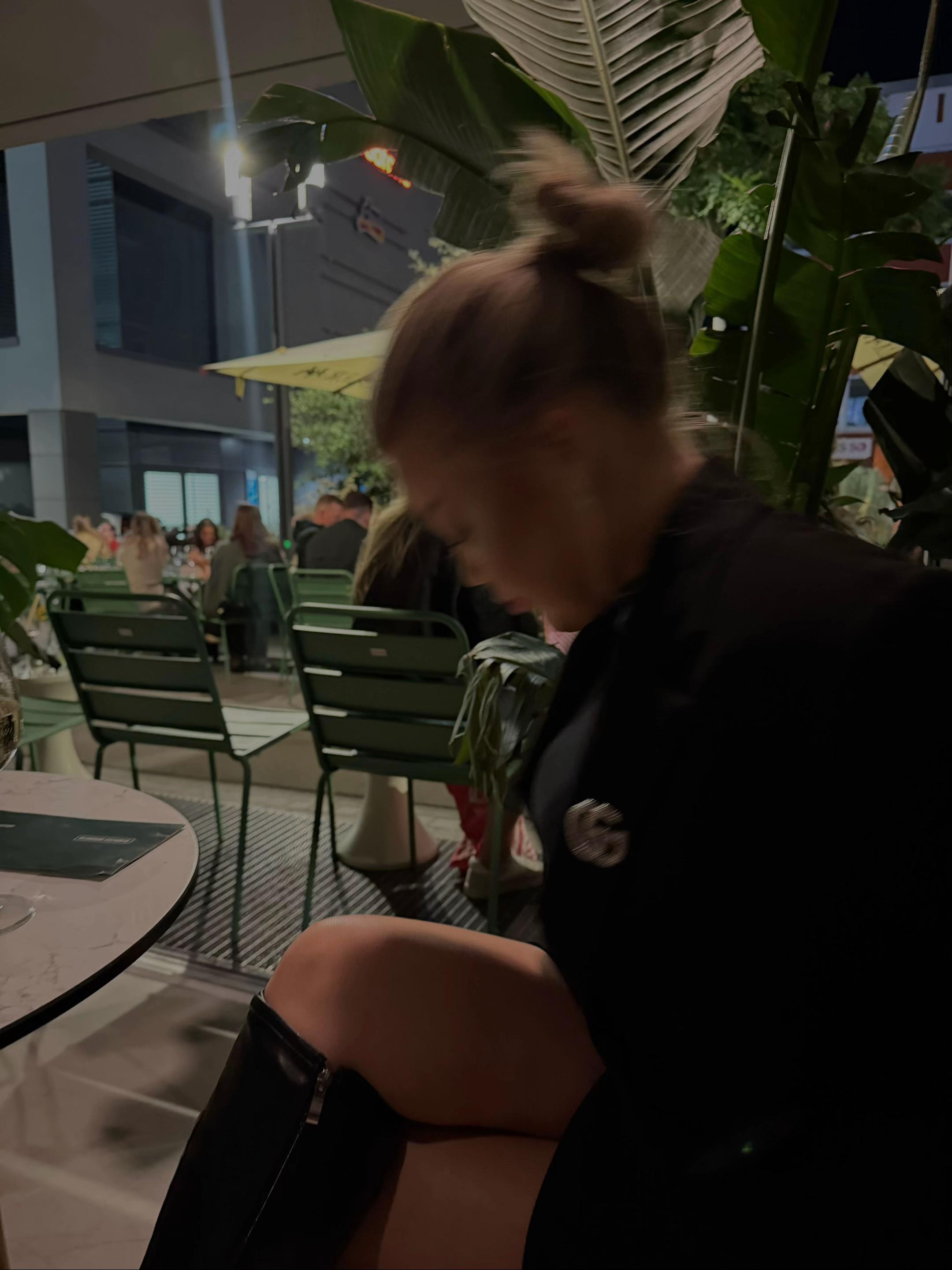 @LV