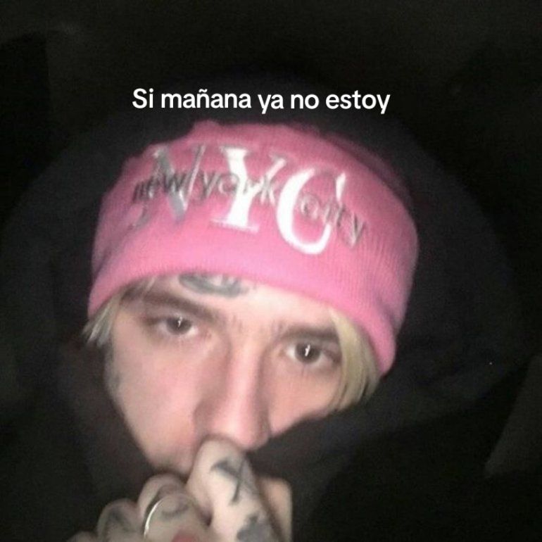 @️