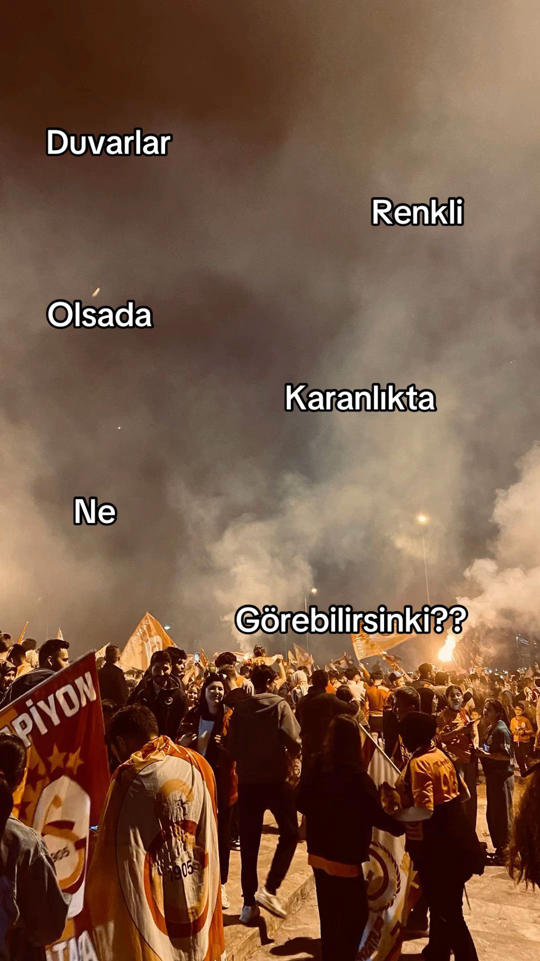 @⁷⁷⁷⋆