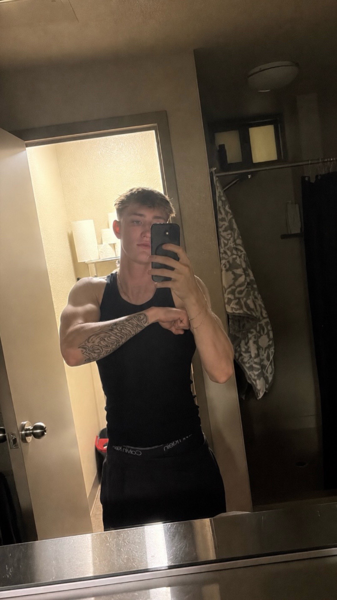 @whiteboygrifo