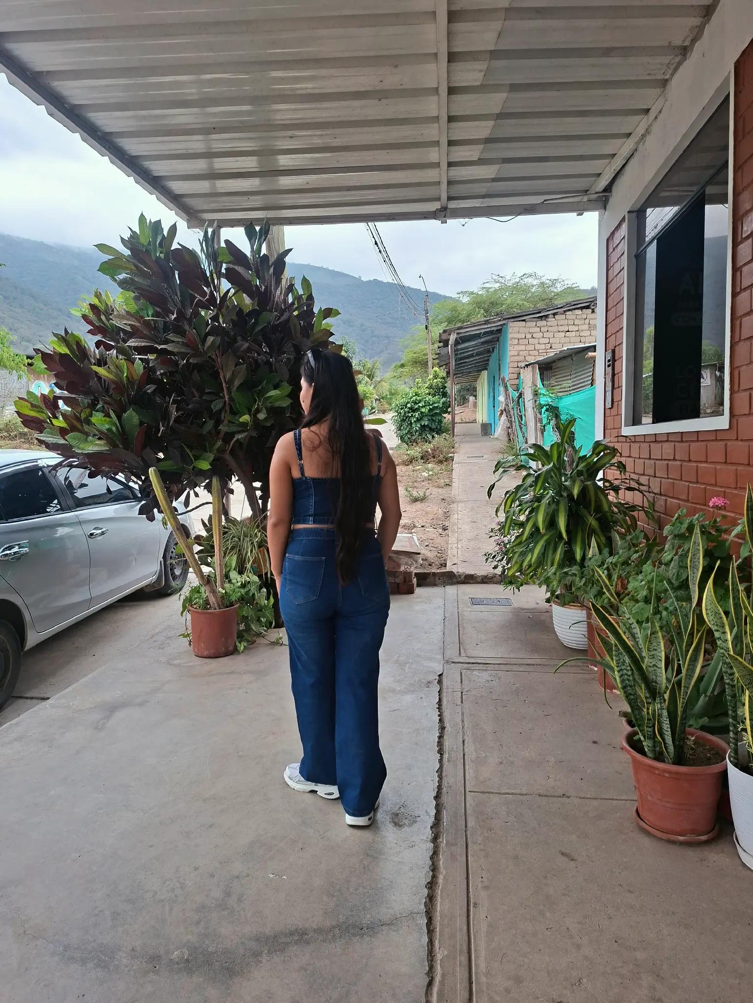 @🦋A'naly Chuquihuanga🥰🍒😘