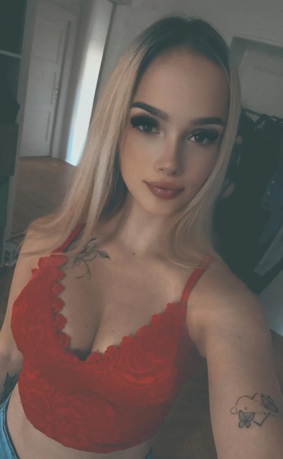 @Michelle 🖤