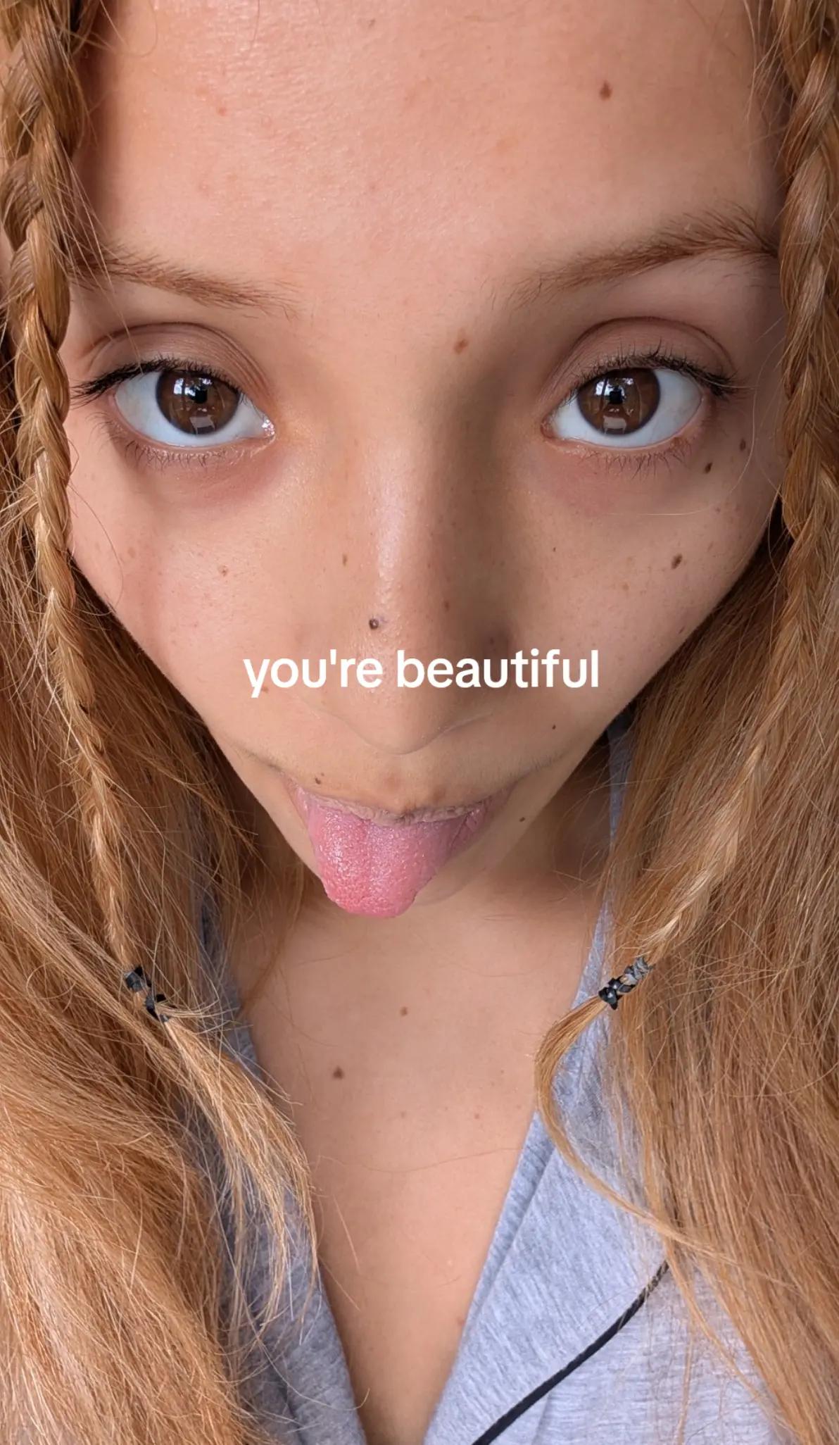 @Delilaa