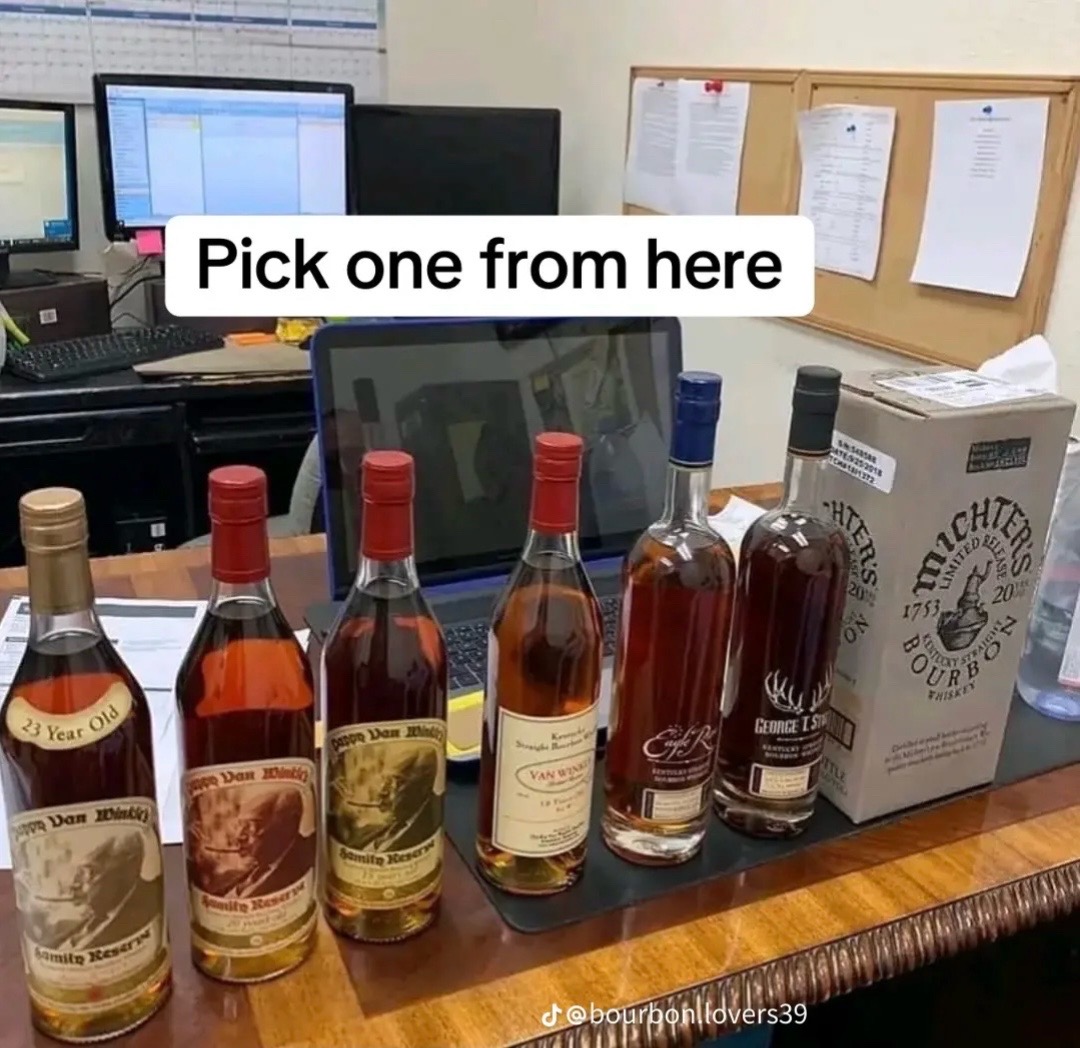 @Bourbon Sippers Hub