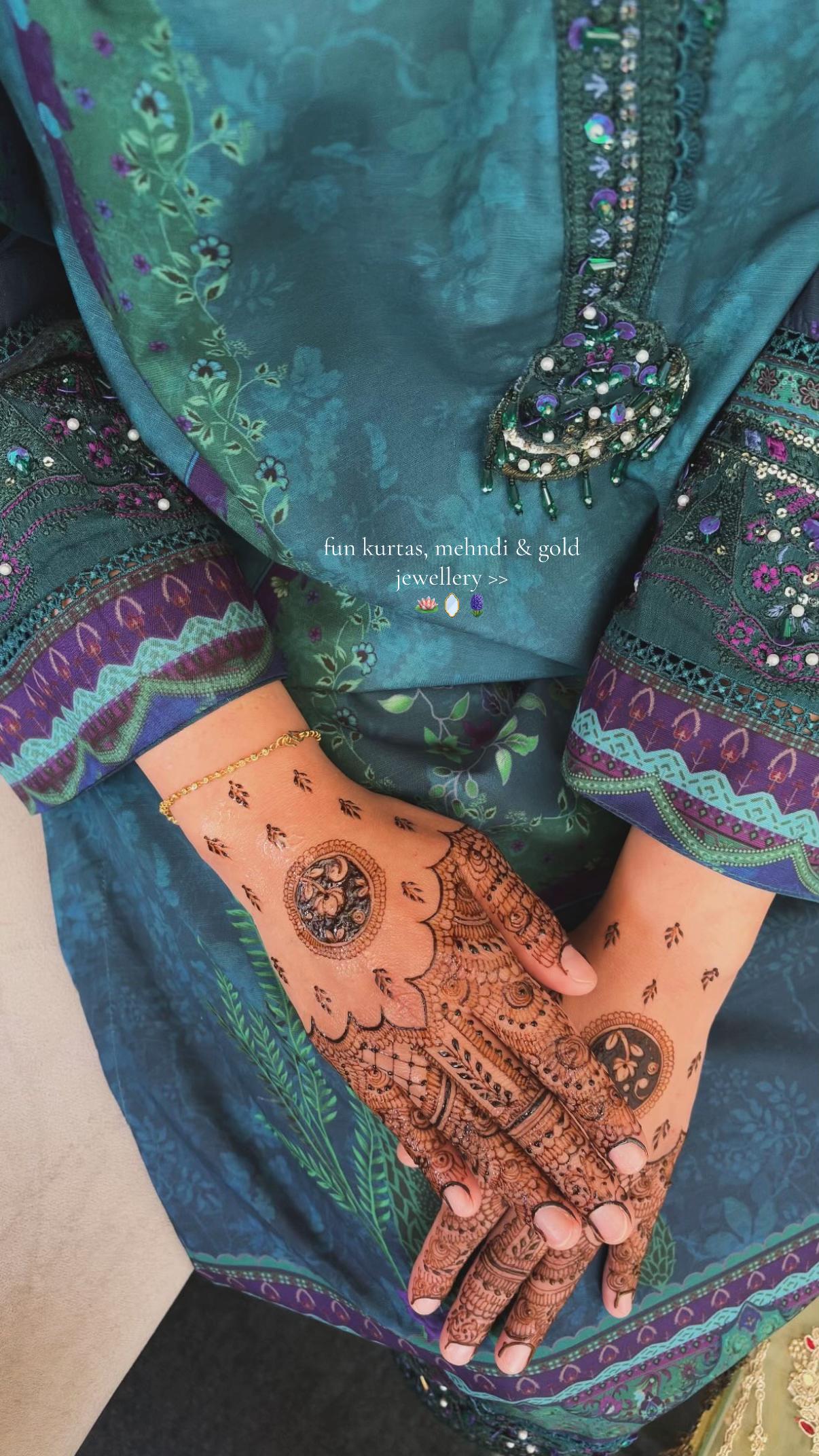 @BIRMINGHAM HENNA ARTIST