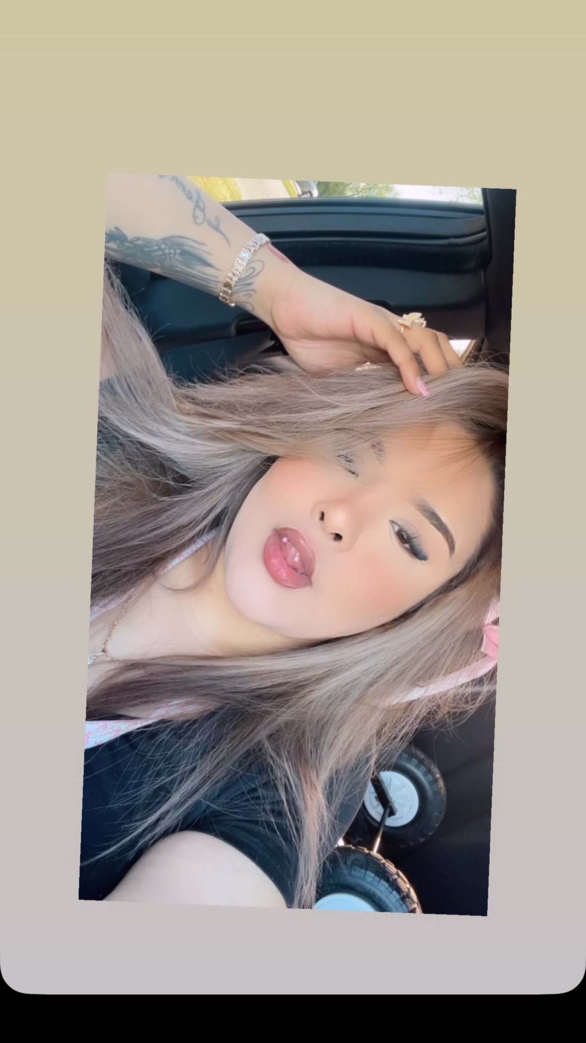 @Nenaa🍒