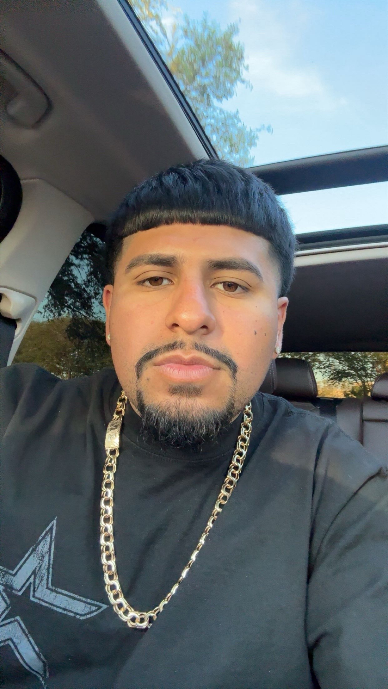 @__joelflores__