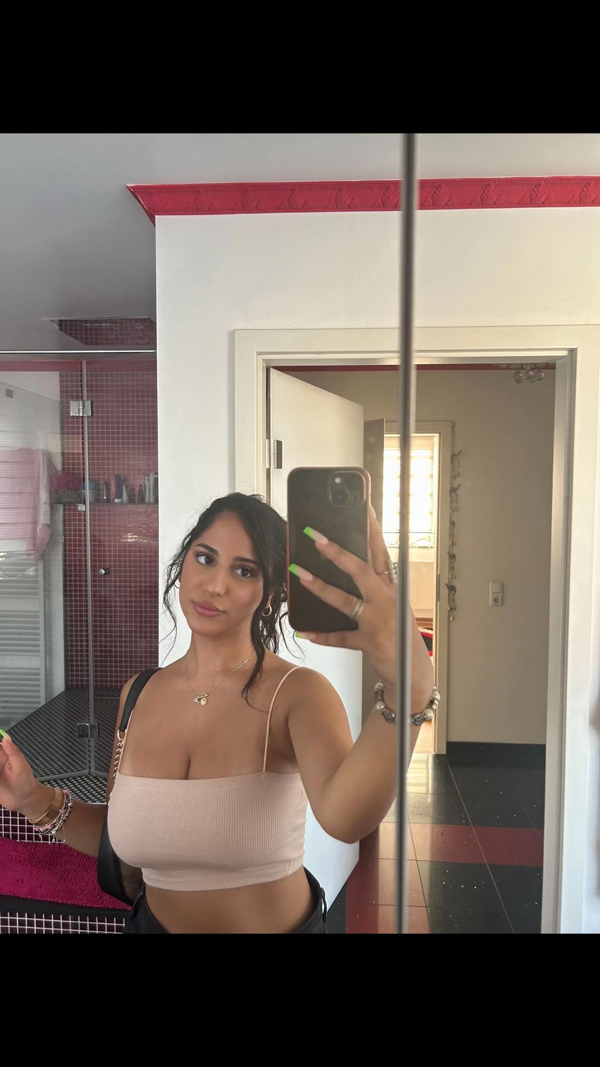 @Amiii