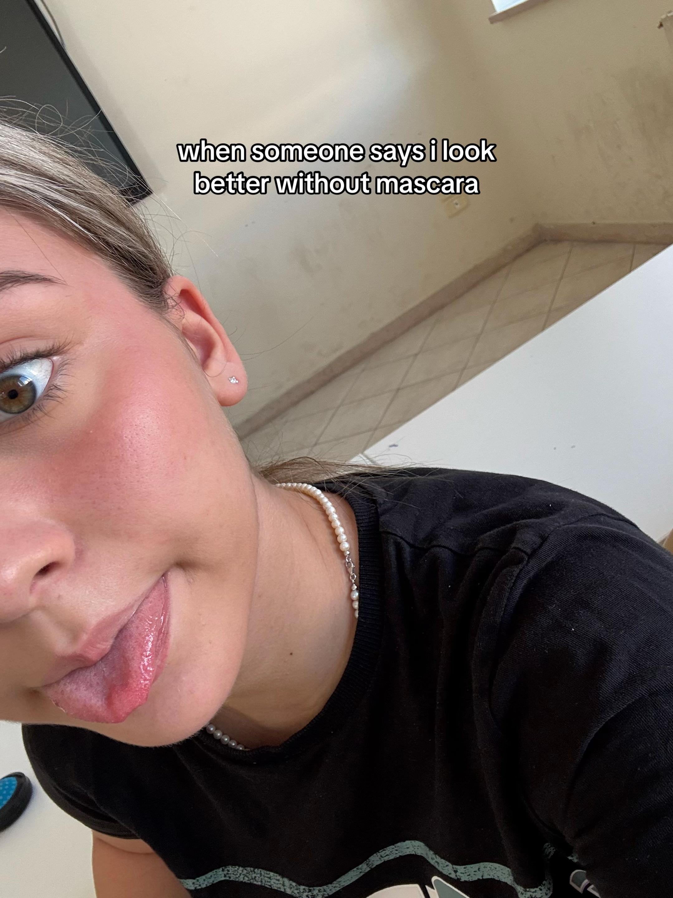 @_stellaspam__